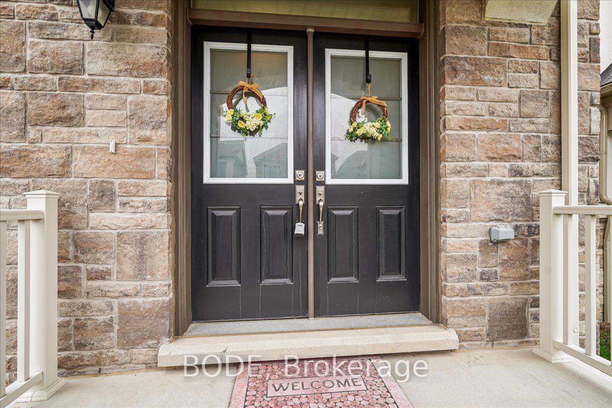15 Huggins Drive