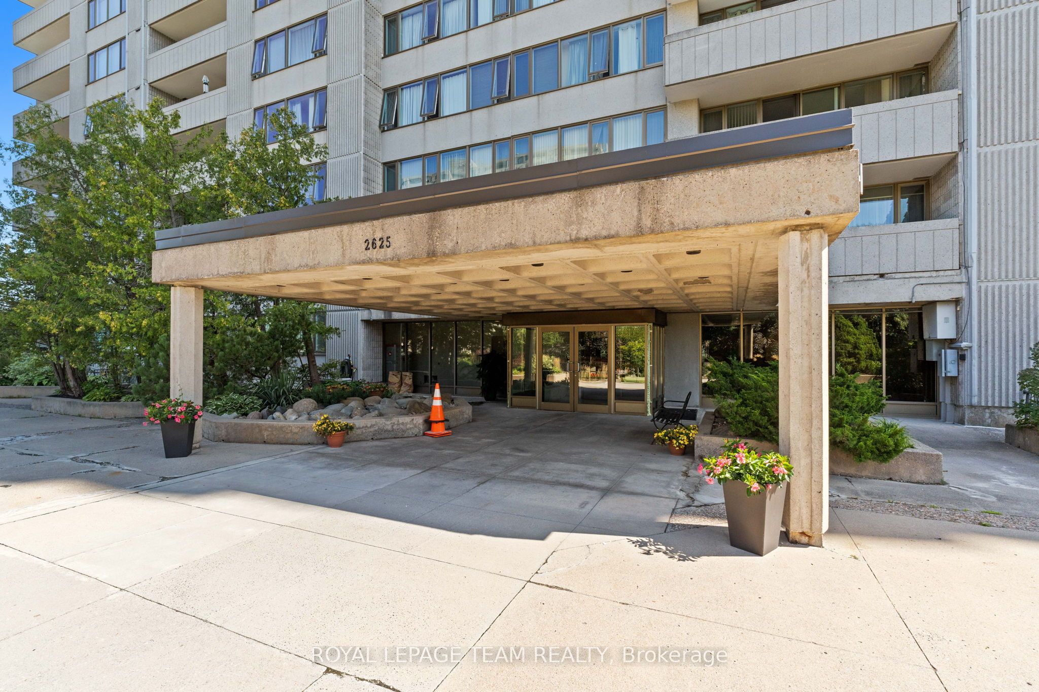 2625 Regina Street 1010