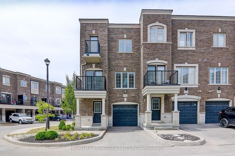 53 Ferris Square Clarington ON L1E 0J2