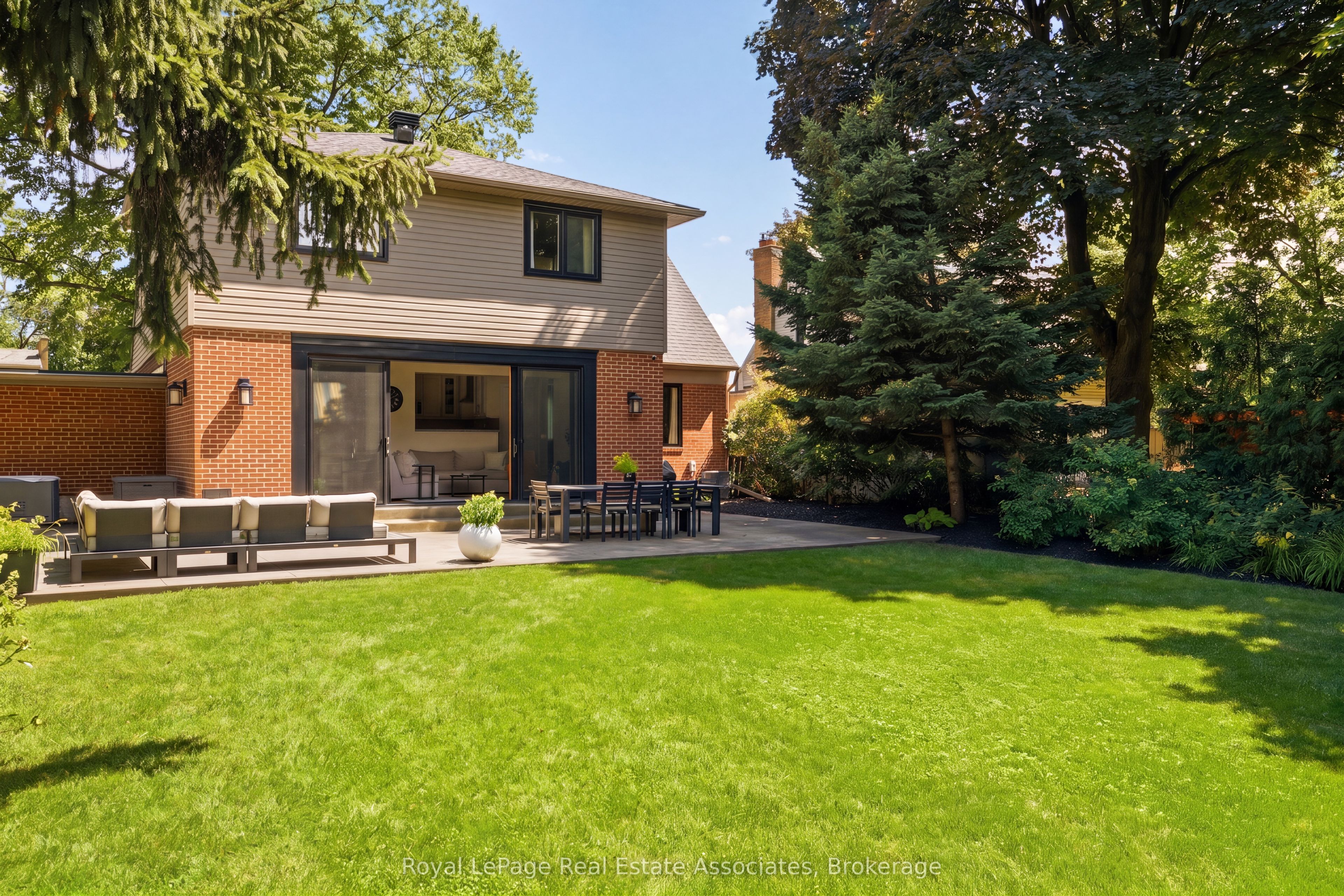 1972 Russett Road
