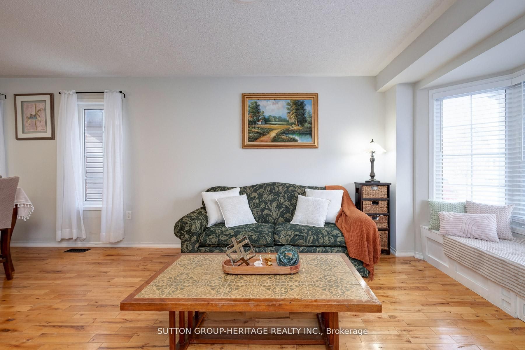 19 Bradbury Crescent