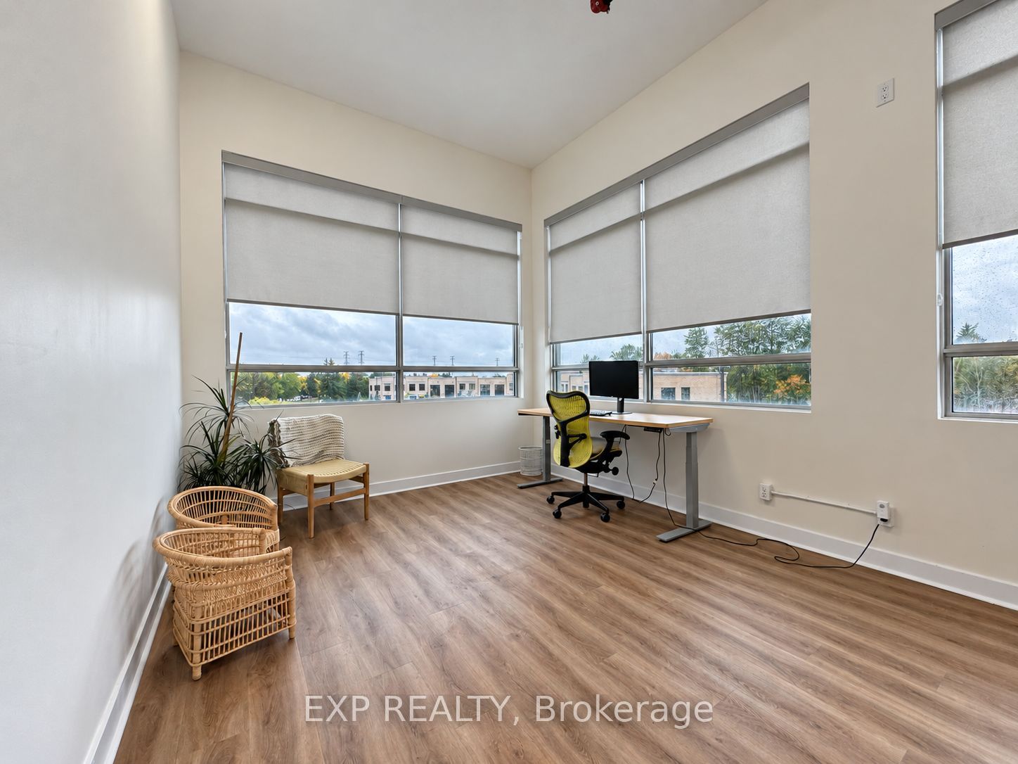 65 Denzil Doyle Court 220