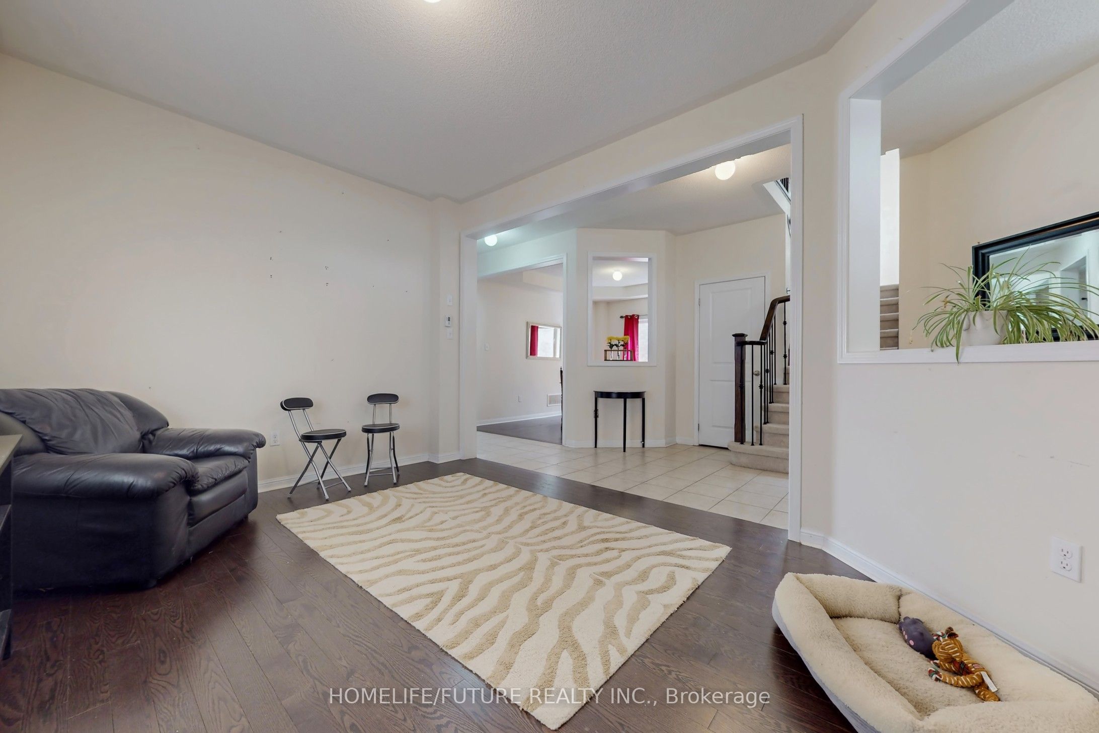 23 Edwin Carr Street