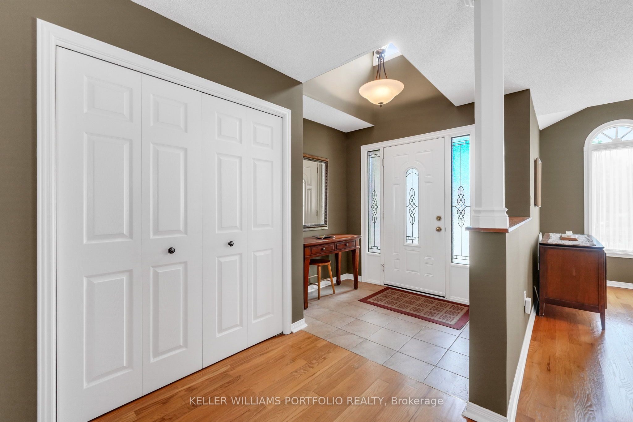1025 Lytton Court