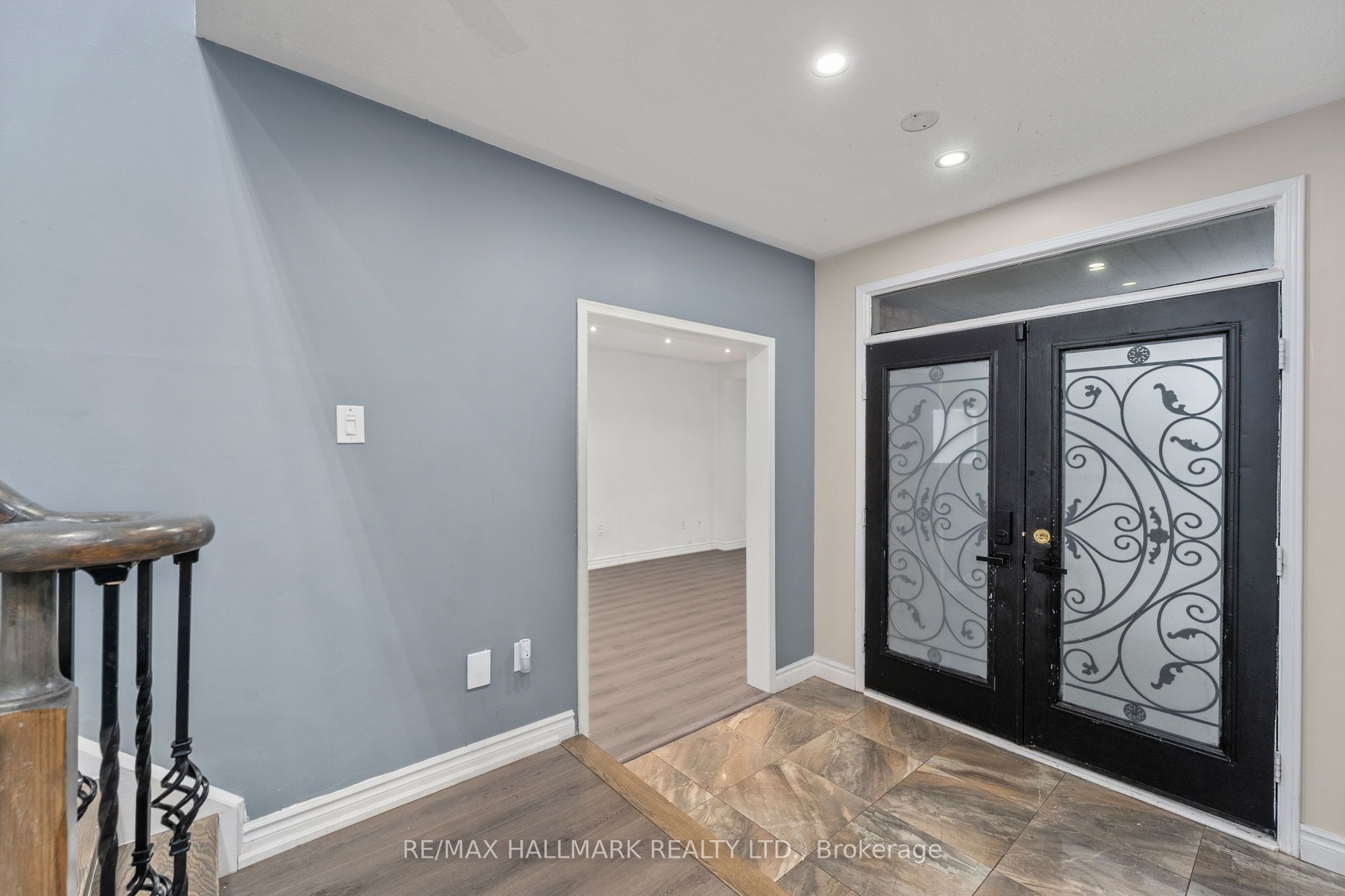 981 Deer Valley Drive