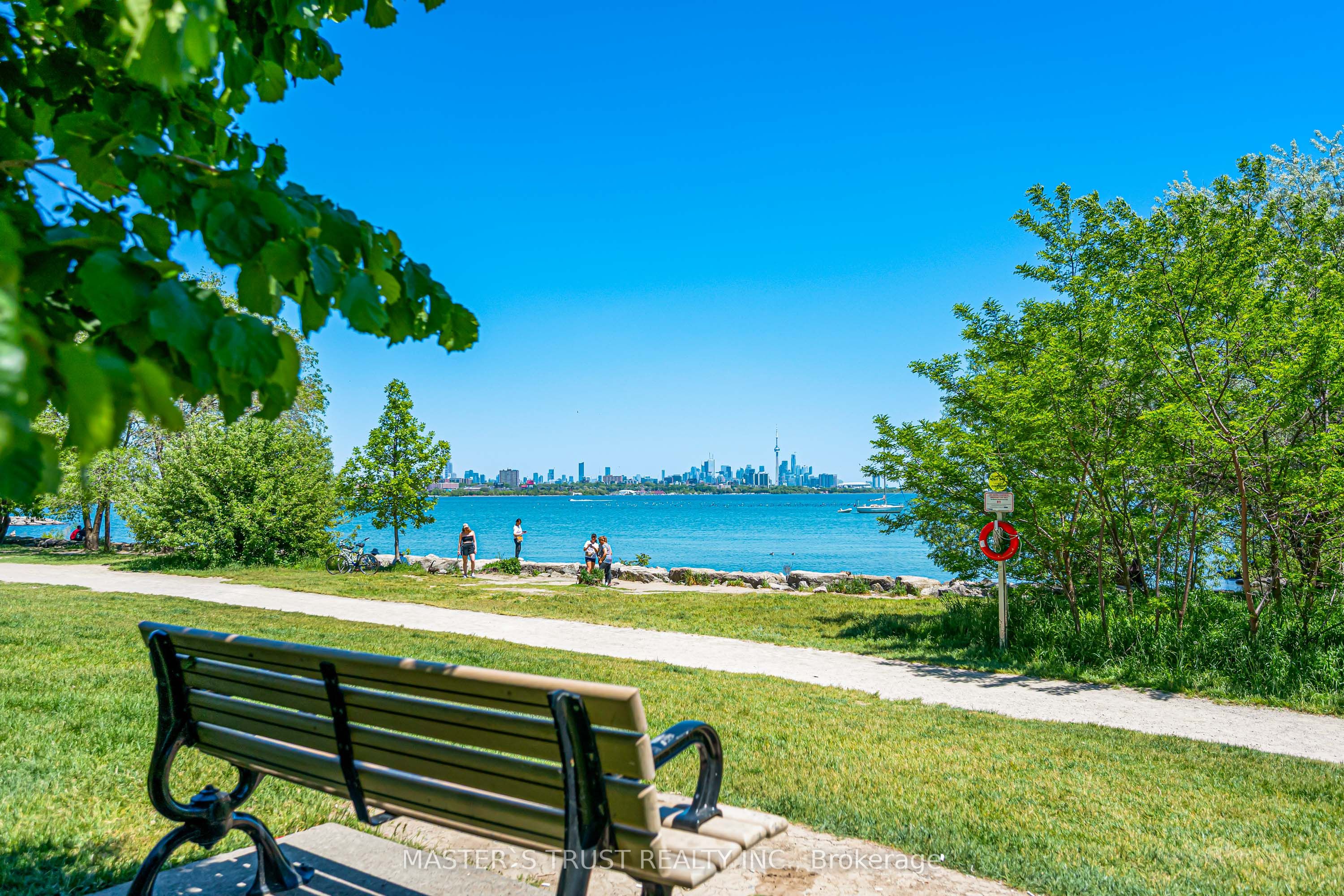 56 Annie Craig Drive #1109