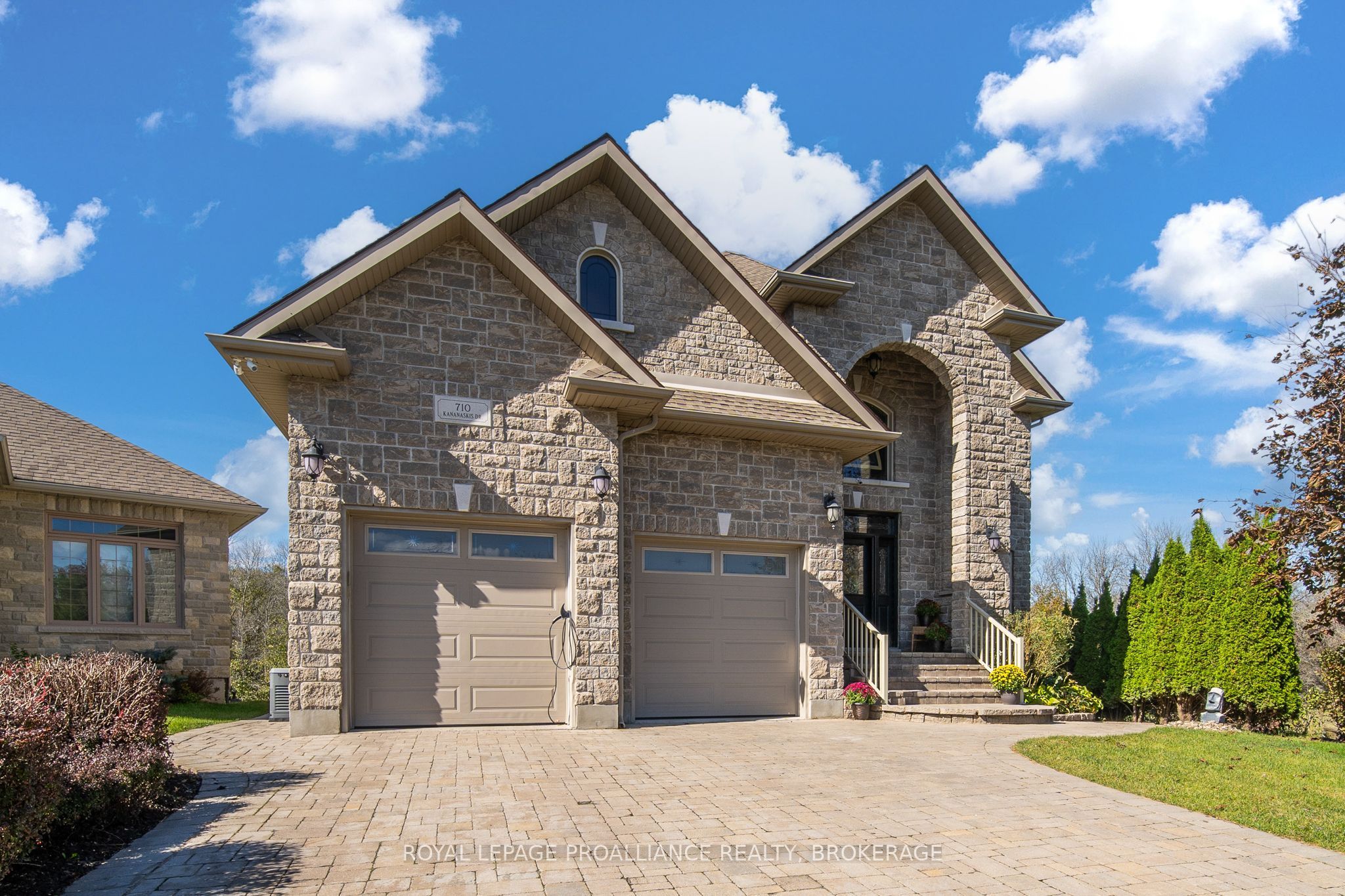 710 Kananaskis Drive