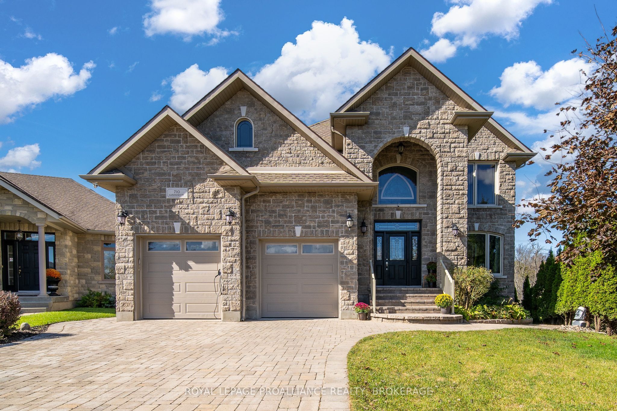 710 Kananaskis Drive