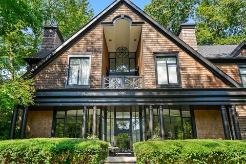 905 Sangster Avenue Mississauga ON L5H 2Y3