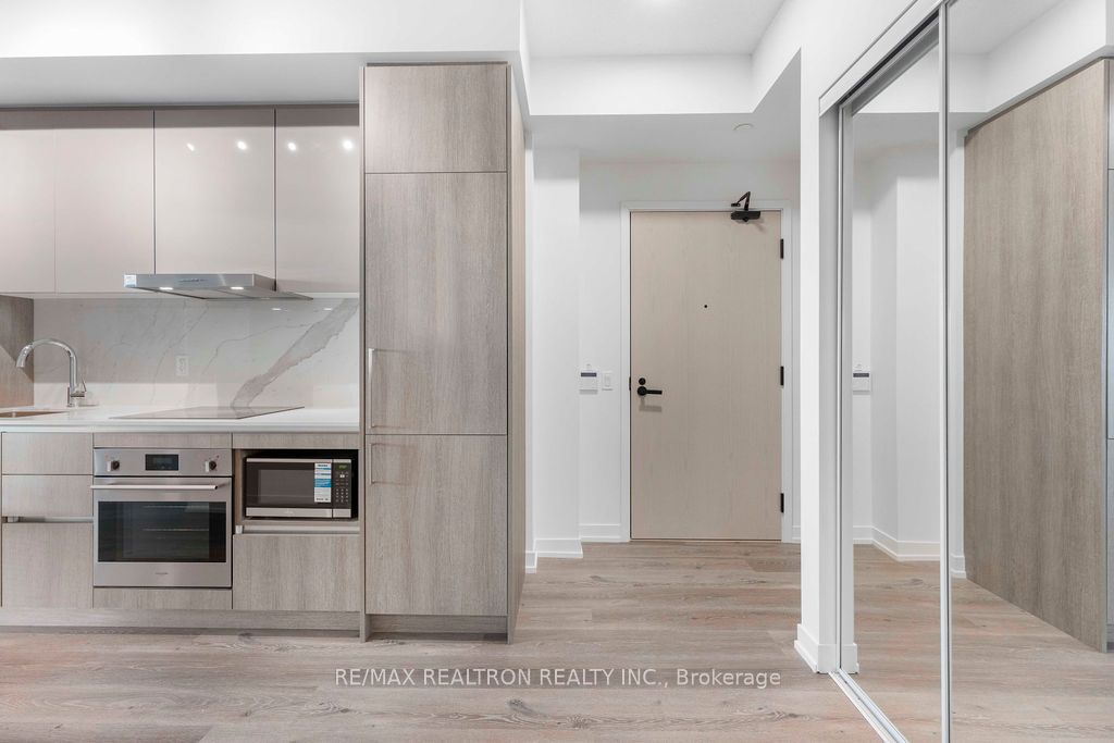 225 Commerce Street 4608