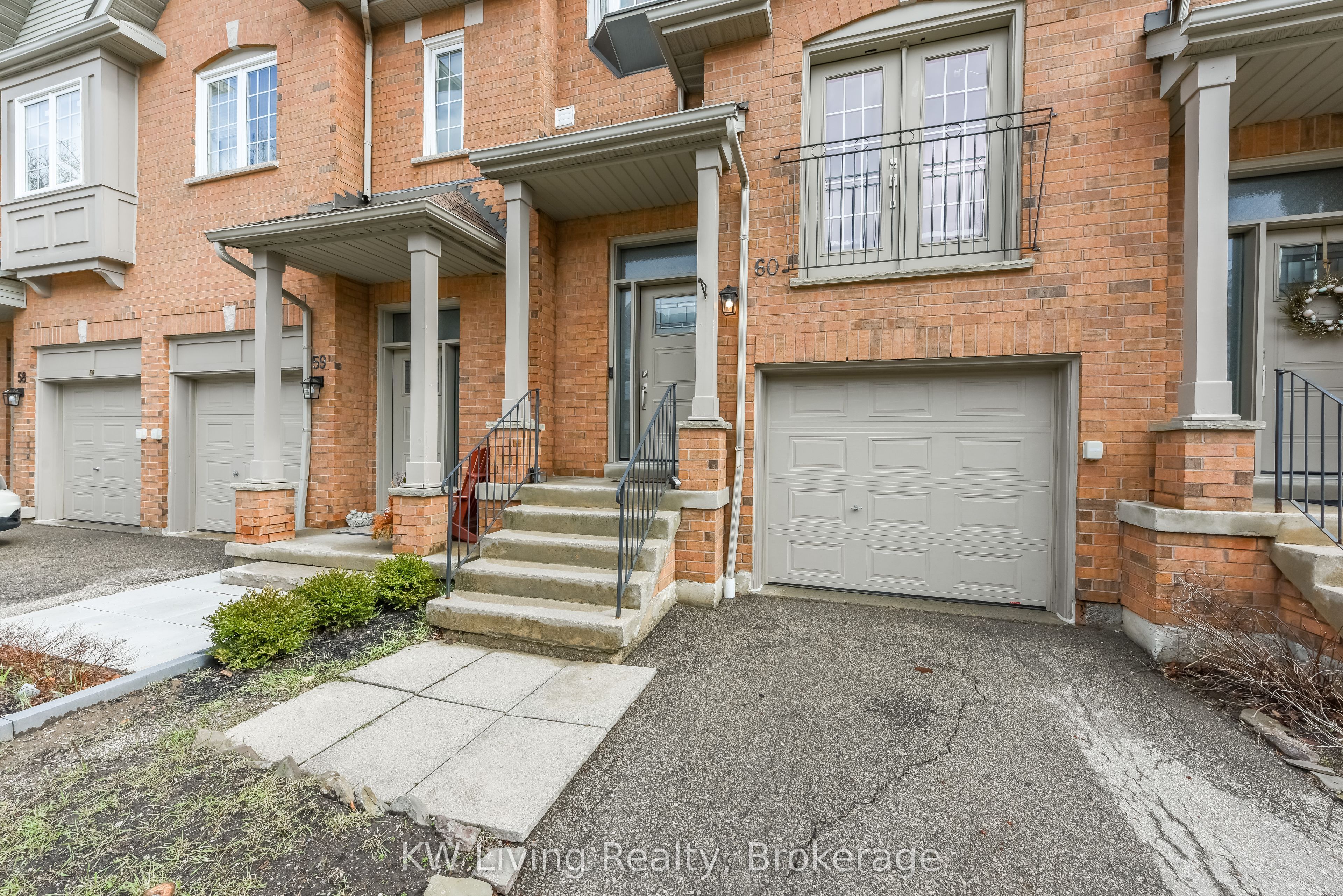 1588 South Parade Court 60