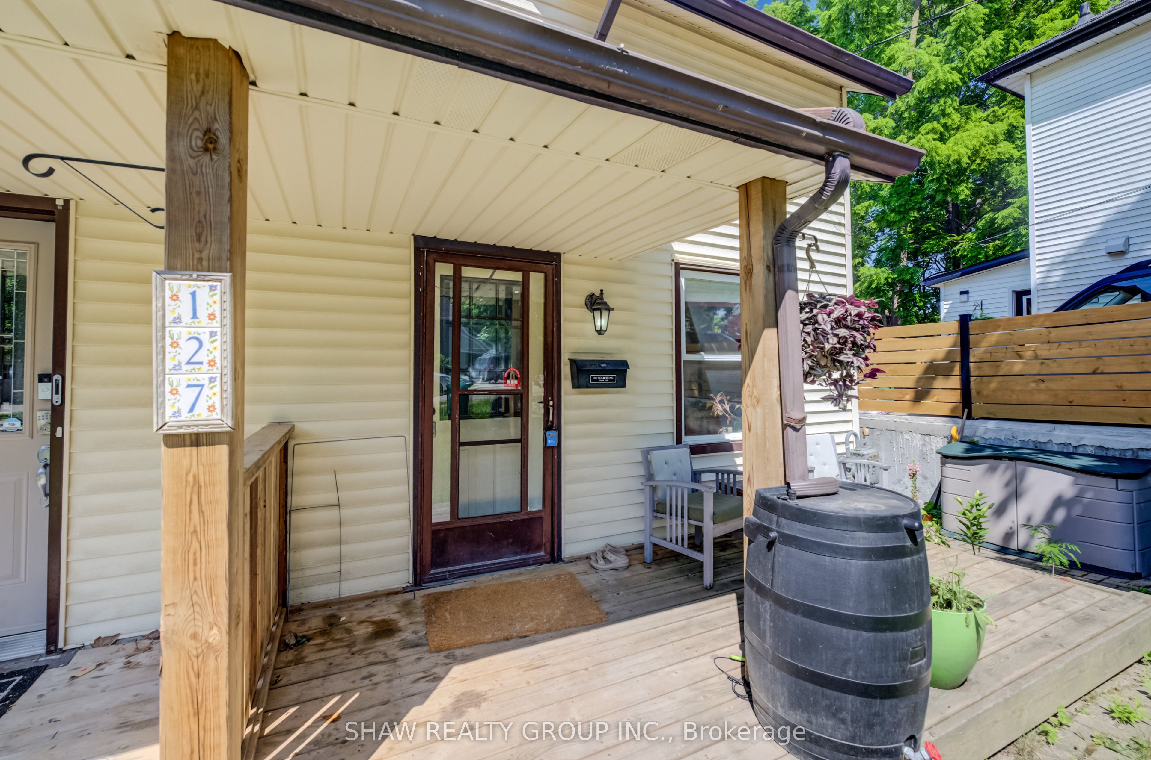 127 Henderson Street