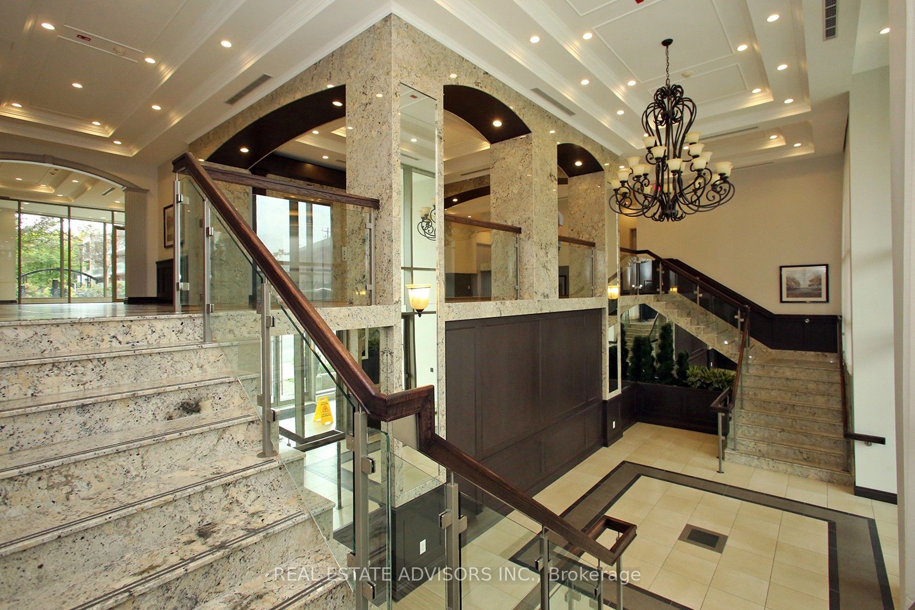 281 Woodbridge Avenue PH642