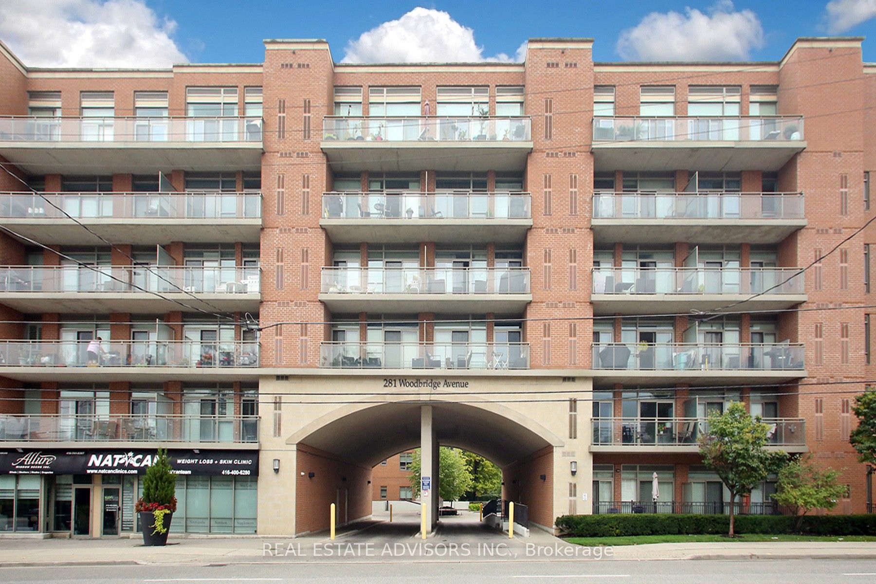 281 Woodbridge Avenue PH642