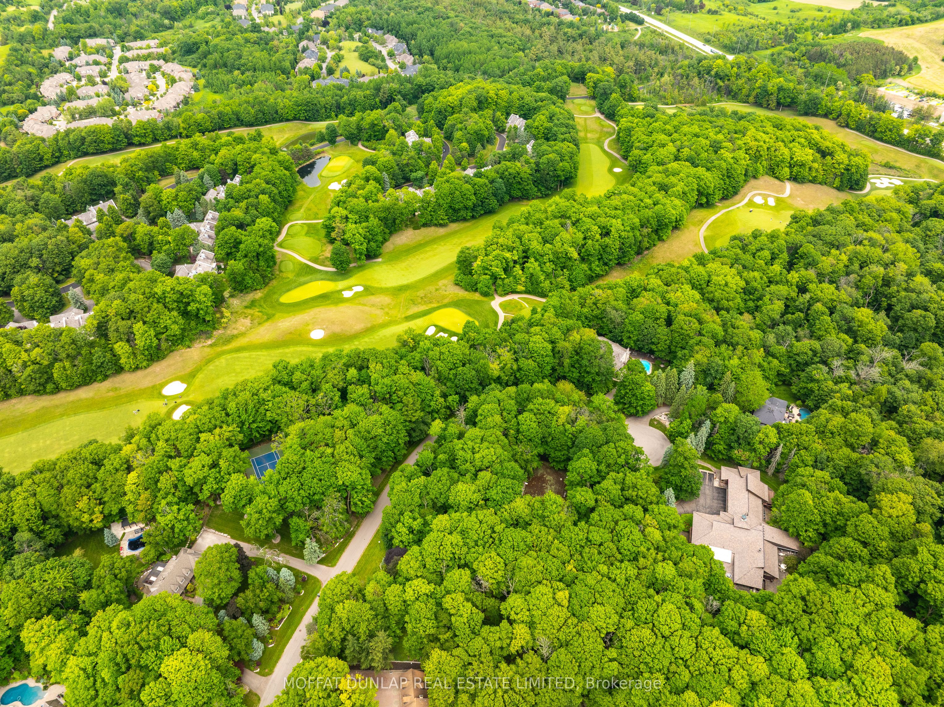 20 Woodsend Crescent