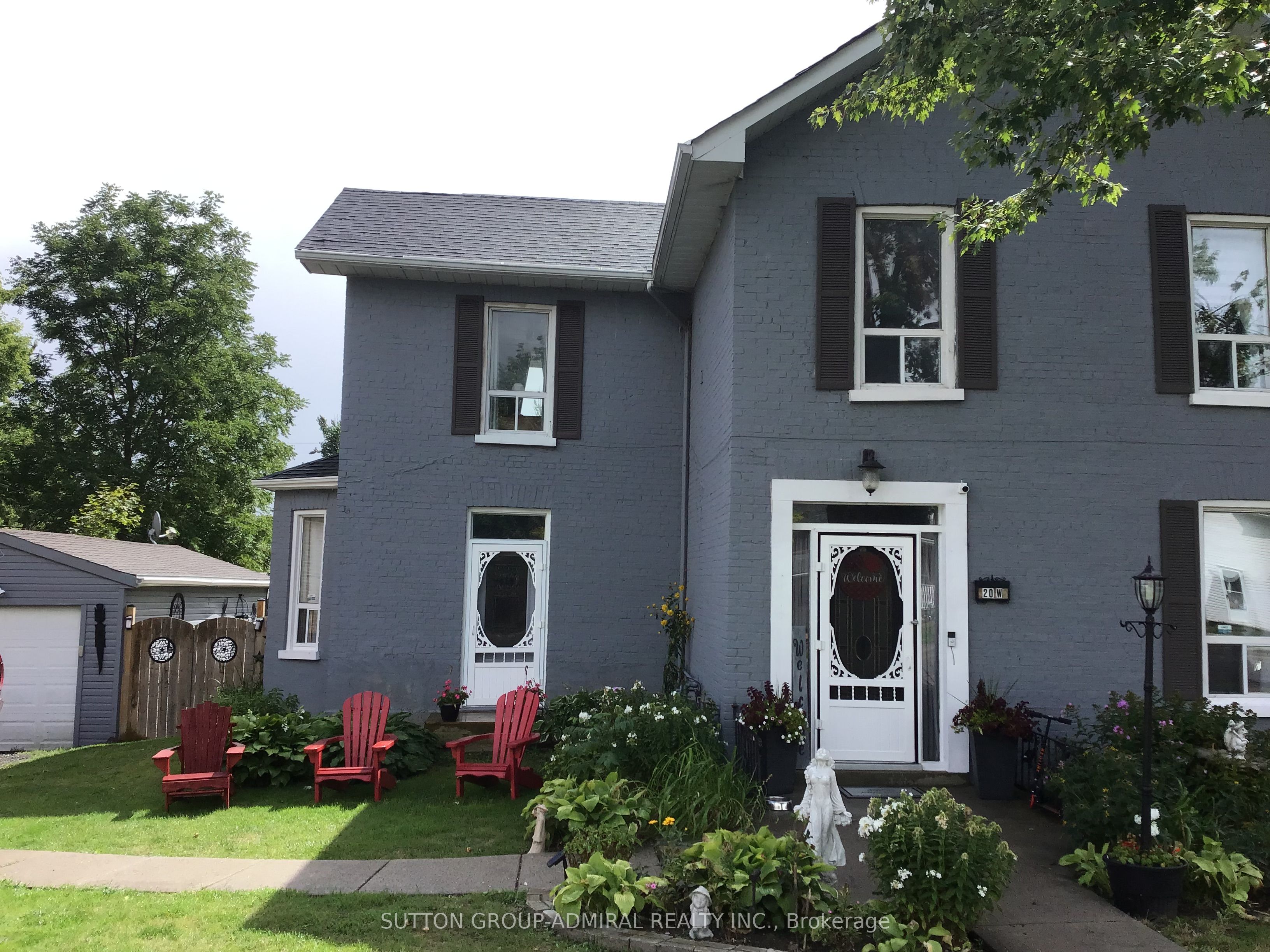 20 King Street W