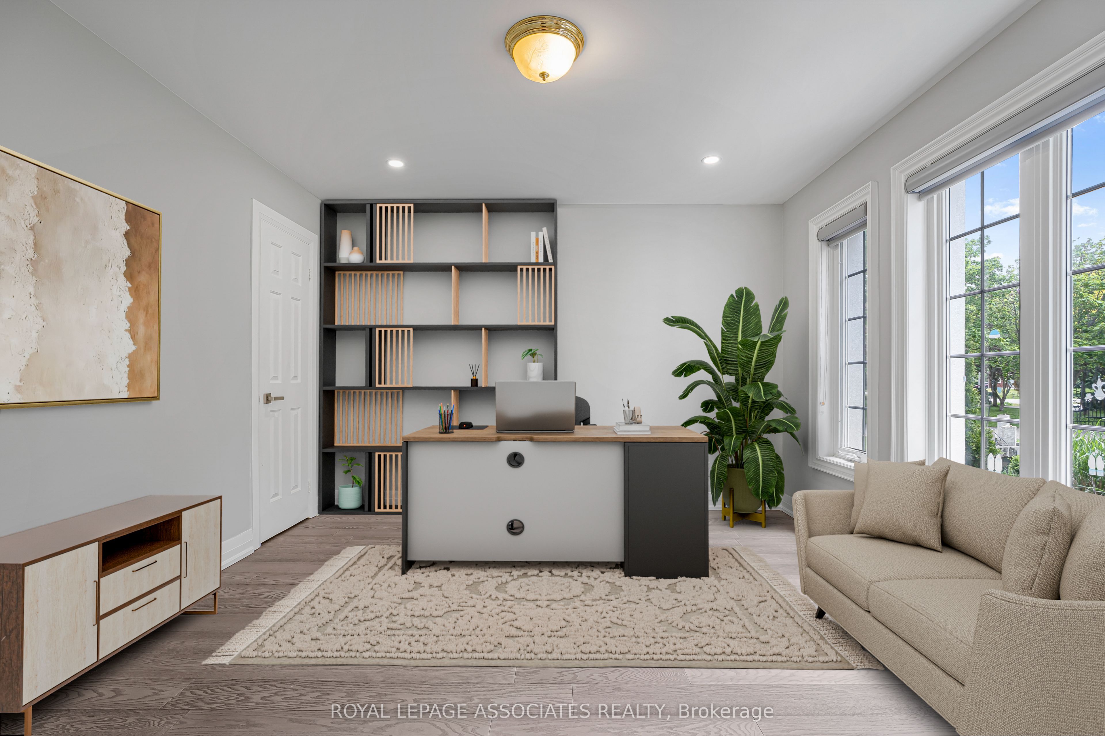 69 Raeview Drive