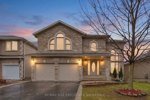 402 Cavendish Crescent Kingston ON K7P 3E3