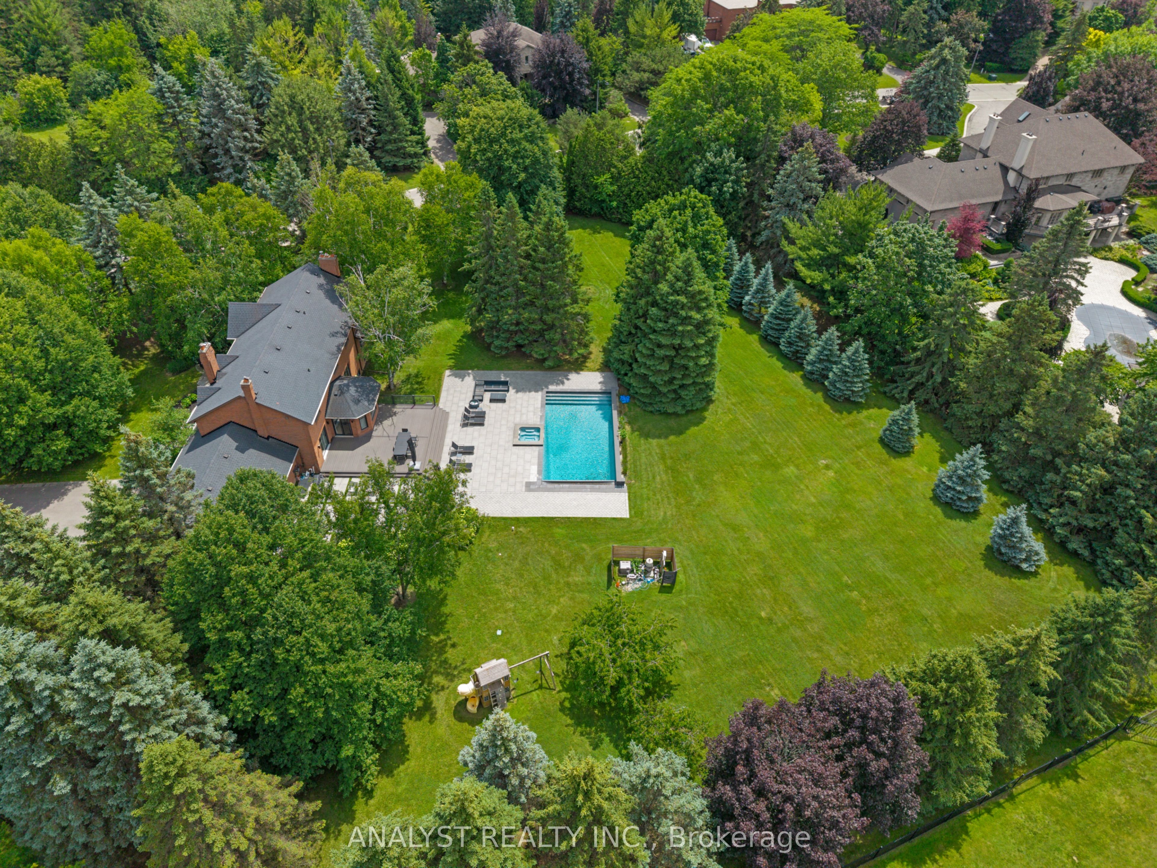 20 Fenyrose Crescent
