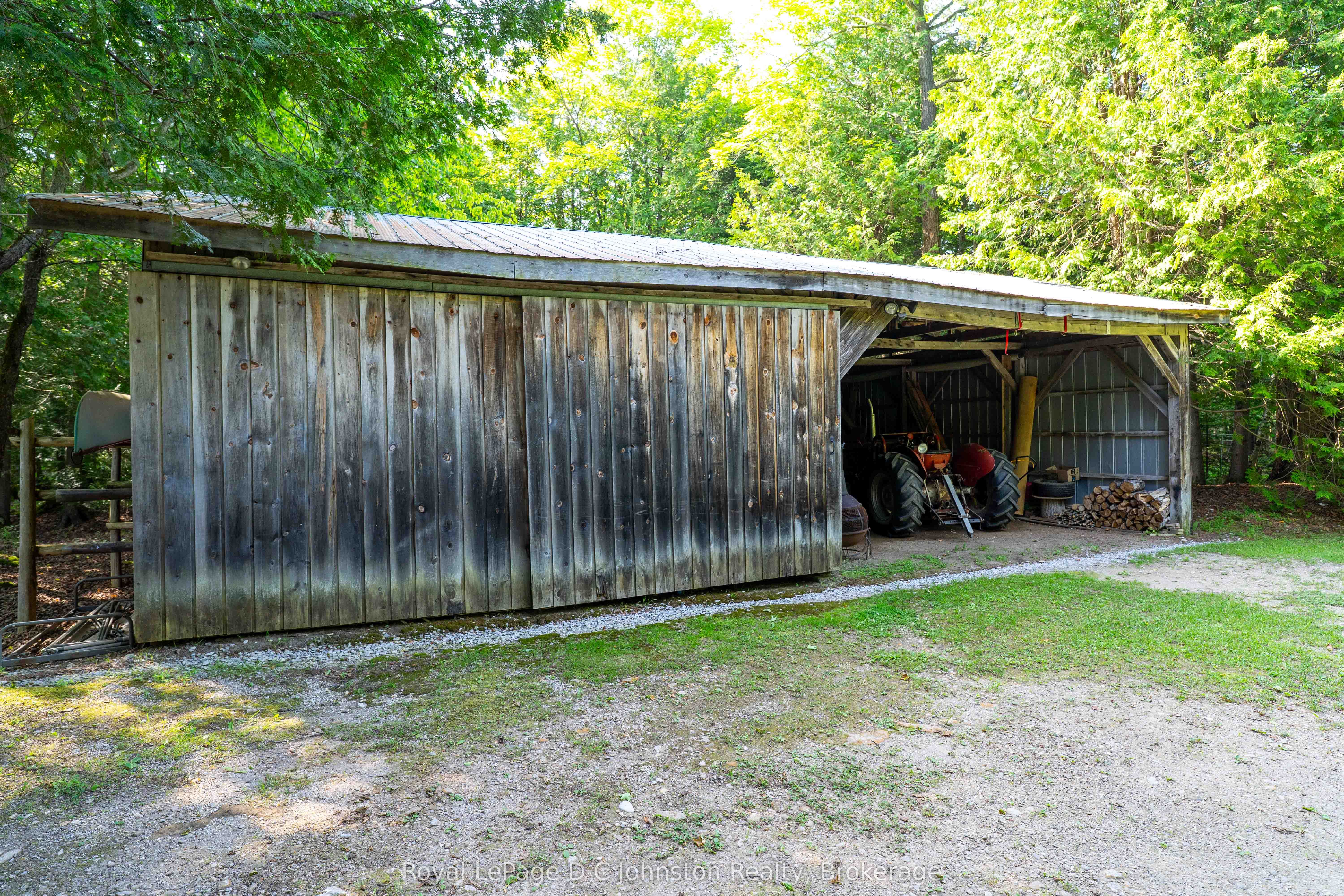 711 Bruce Rd 9 Road