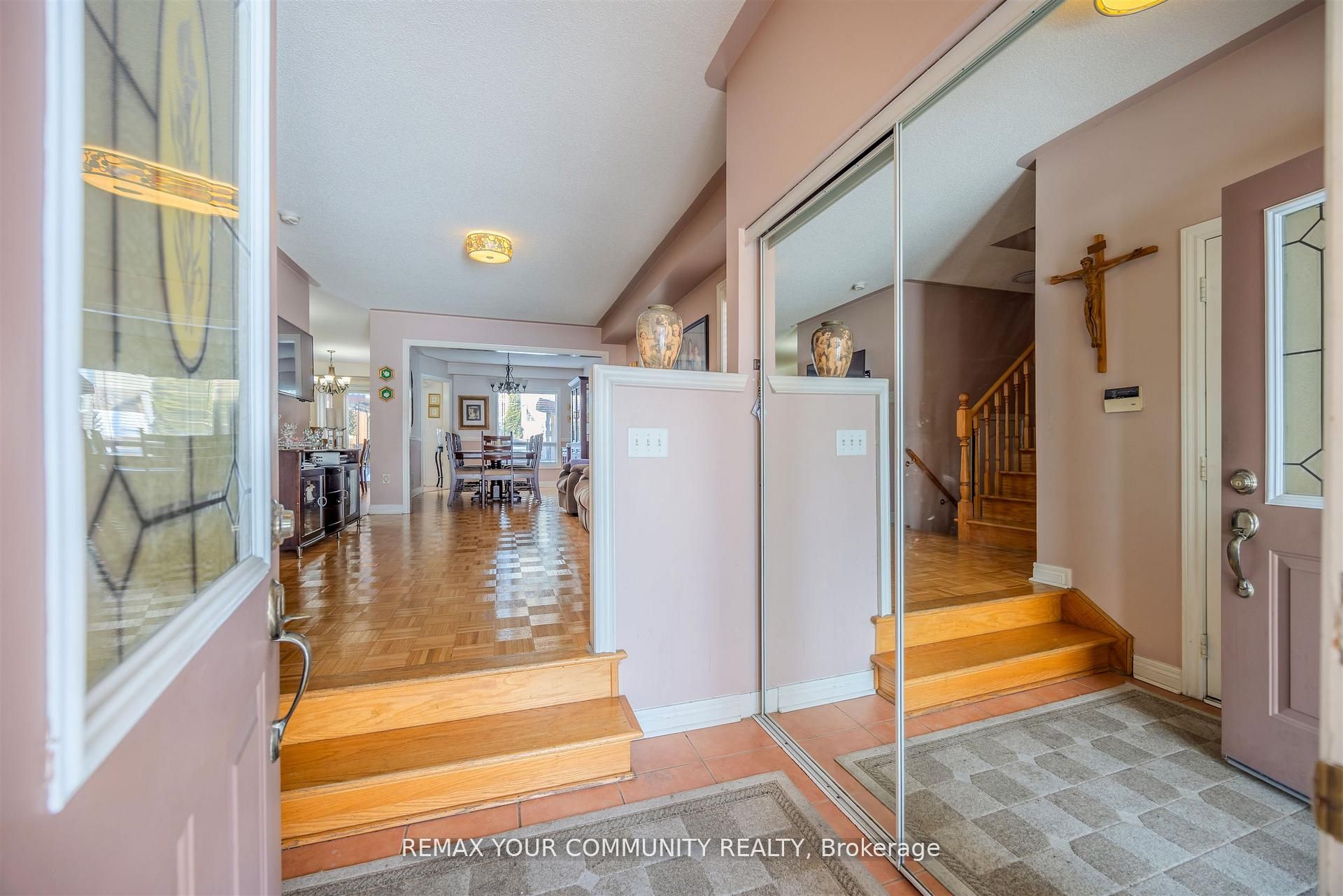 50 Lodgeway Drive
