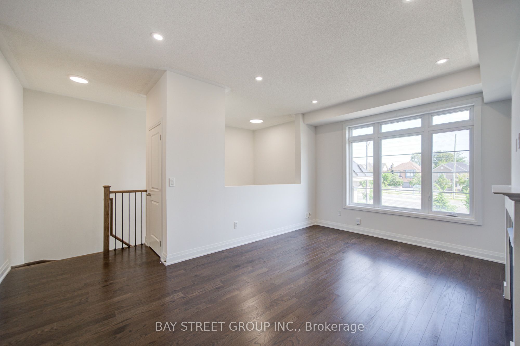 36 Elkington Crescent
