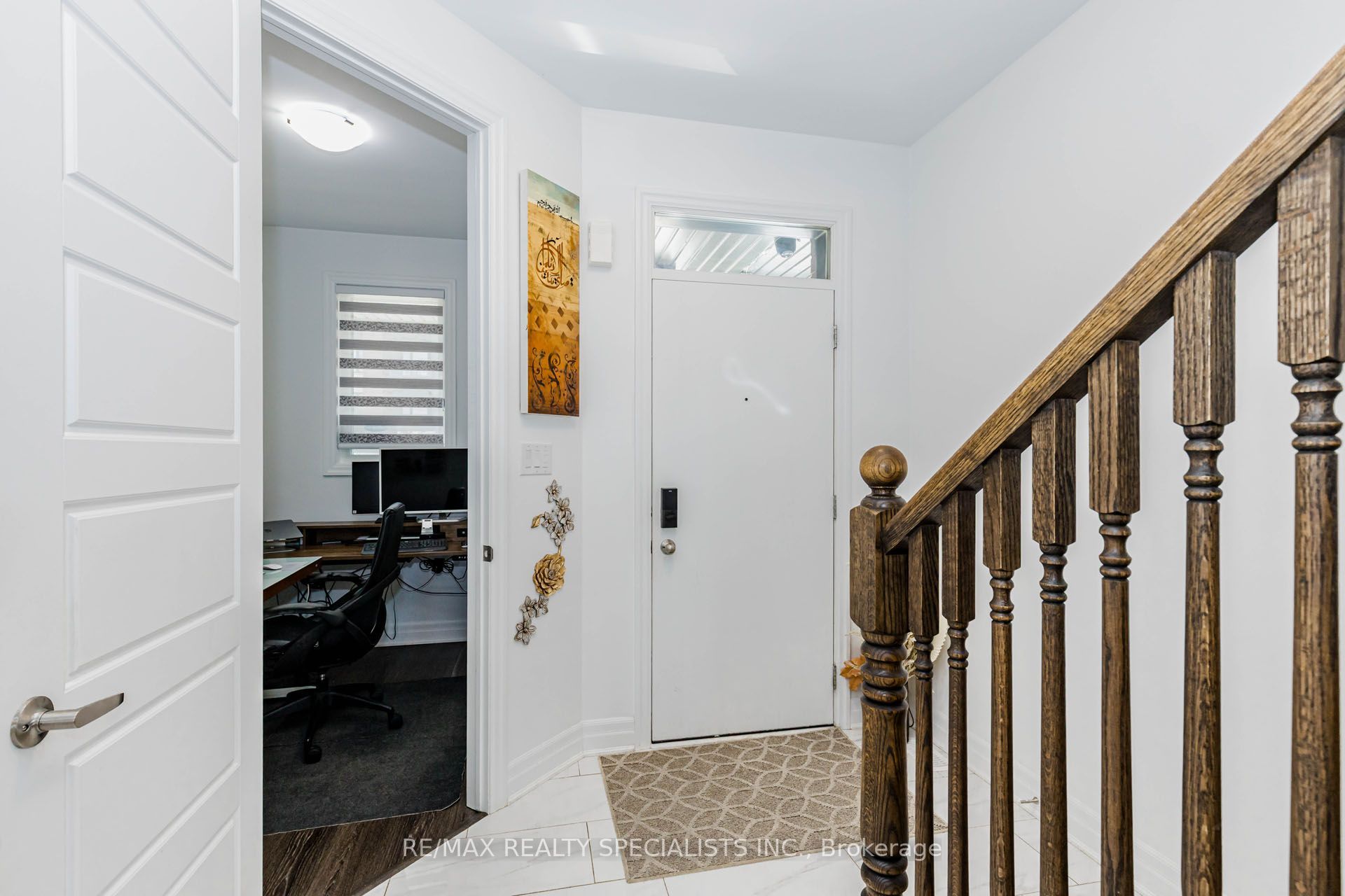 455 Gordon Krantz Avenue