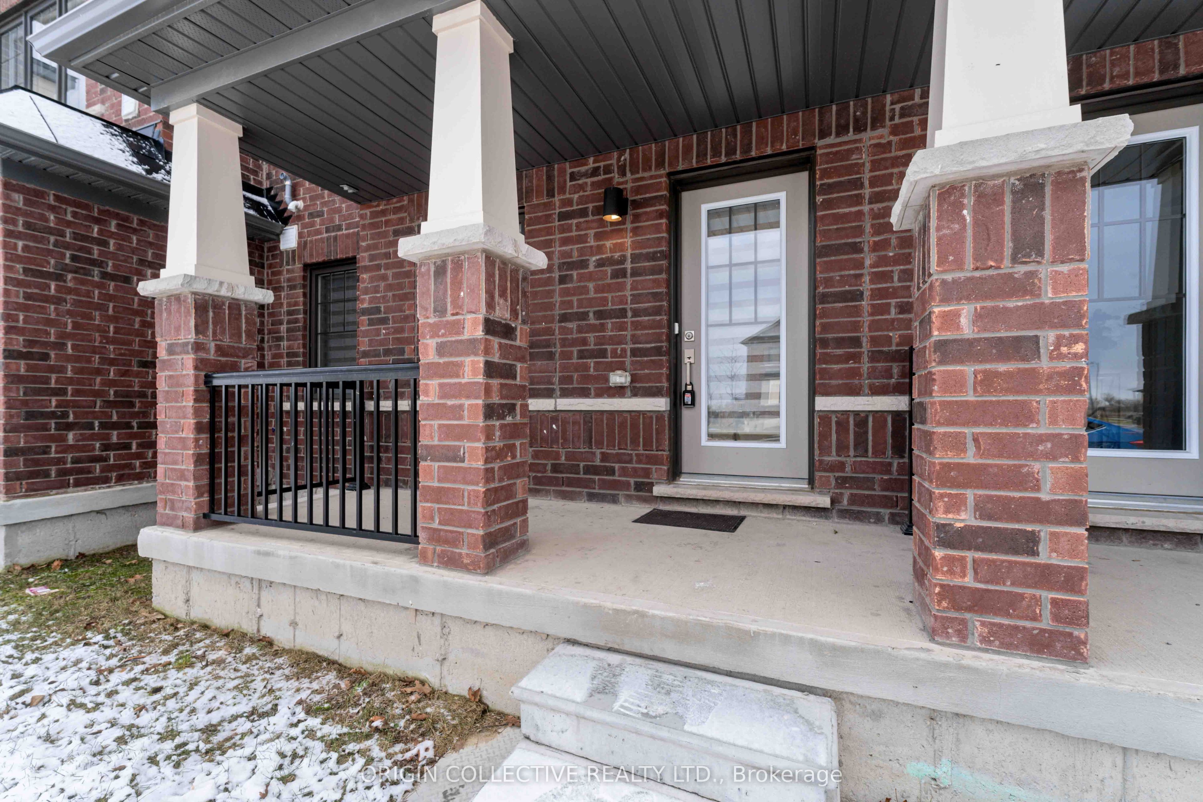 185 Bedrock Drive S 14