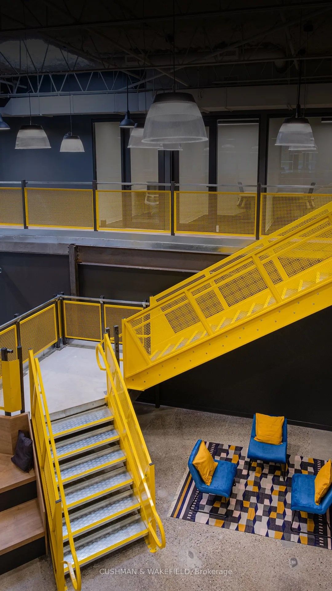 2115 South Service Road W