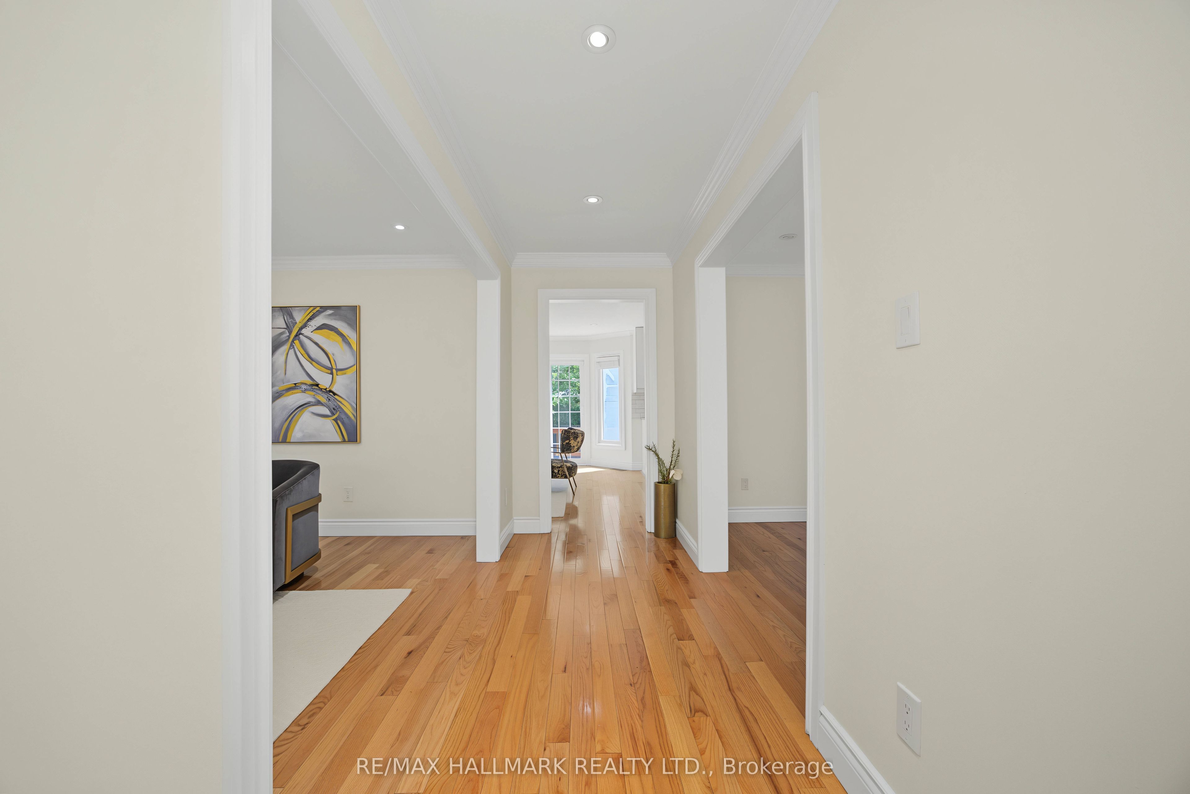 329 Kingsbridge Garden Circle