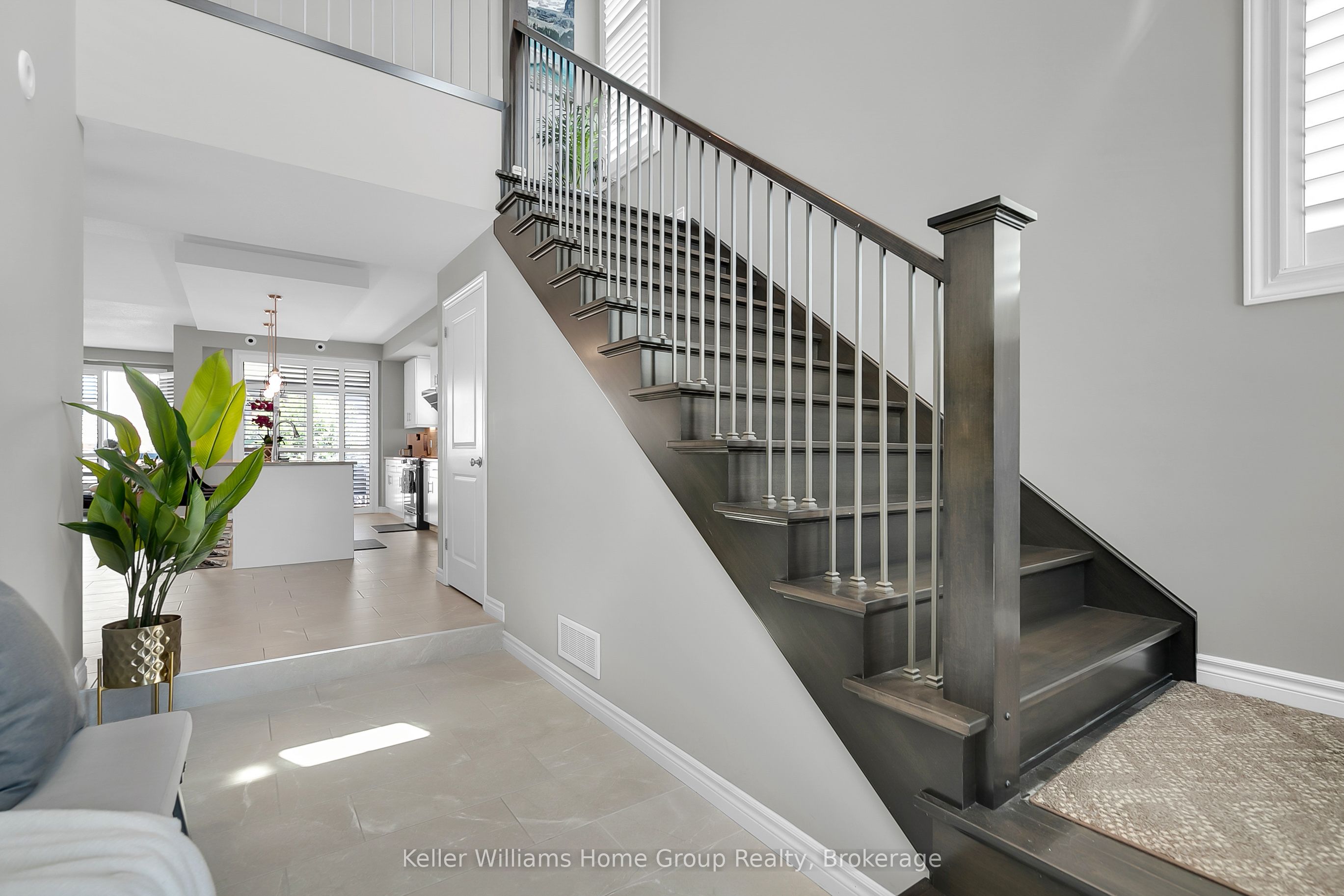 121 Lovett Lane