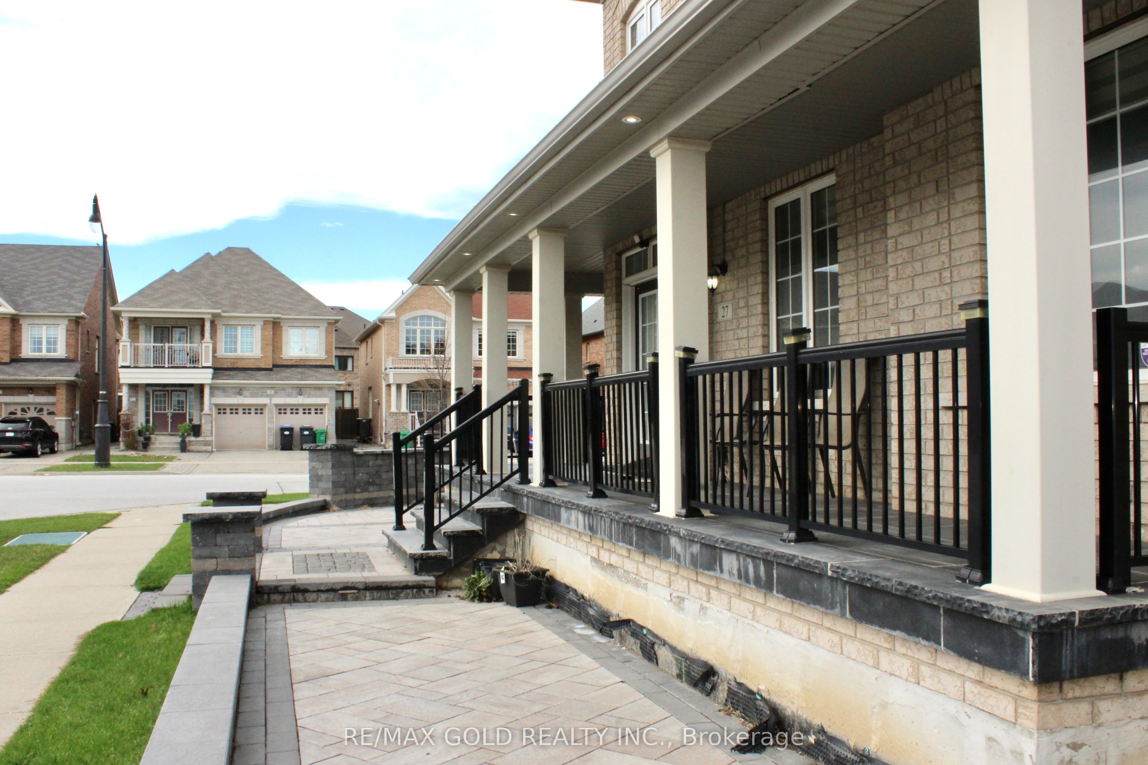 27 Brentwick Drive