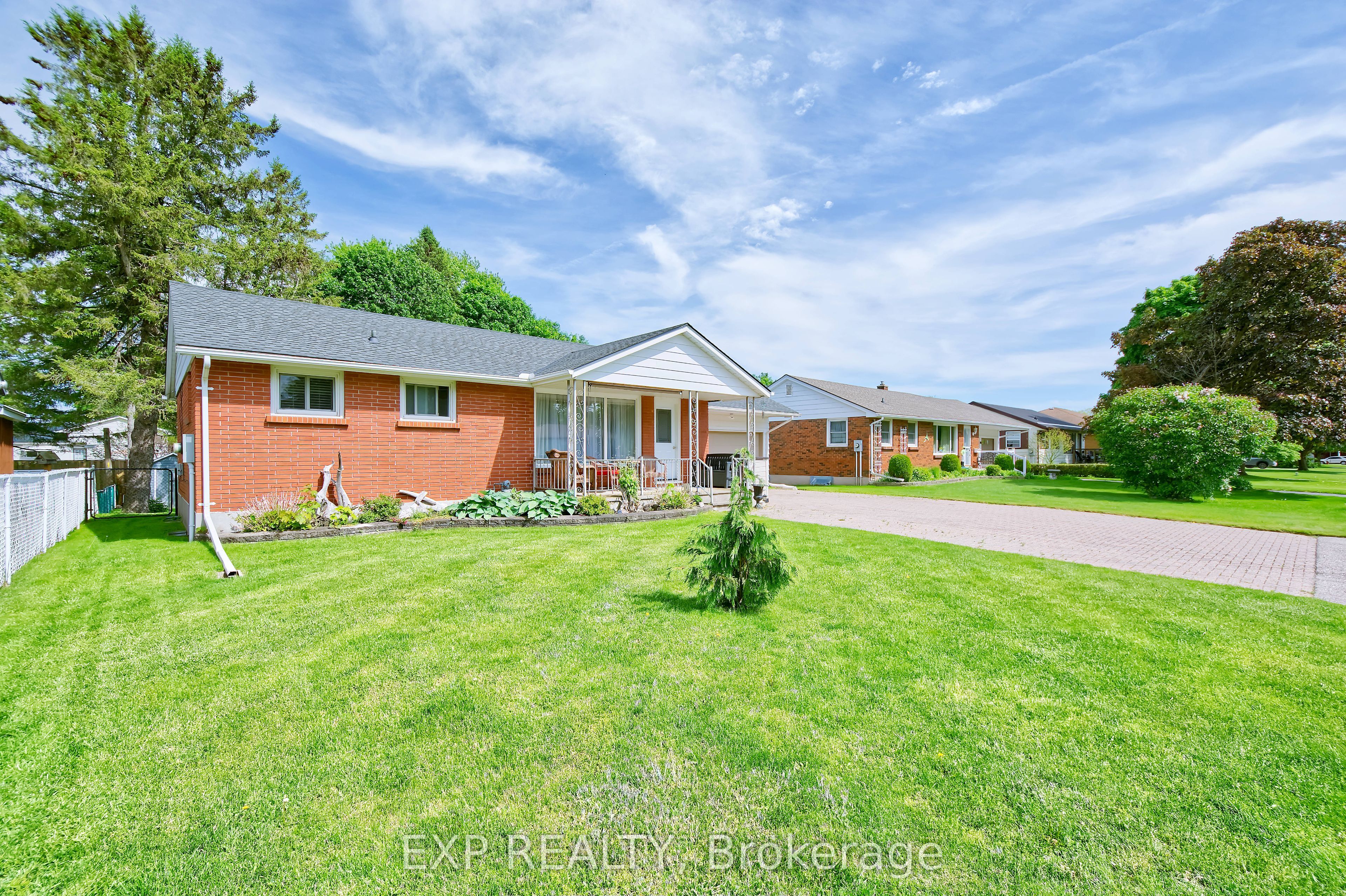 85 Treelawn Avenue