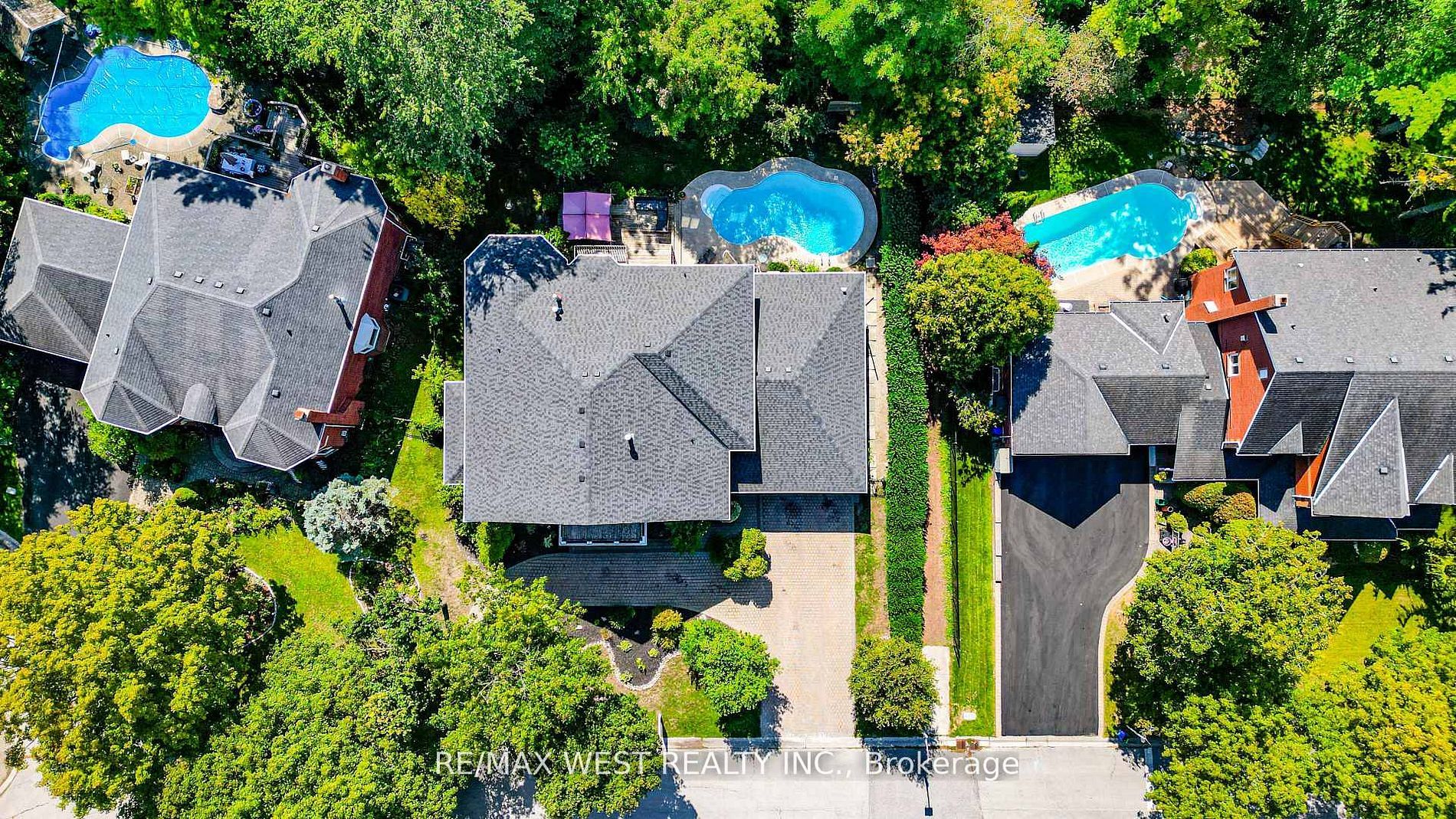 81 Woodview Drive