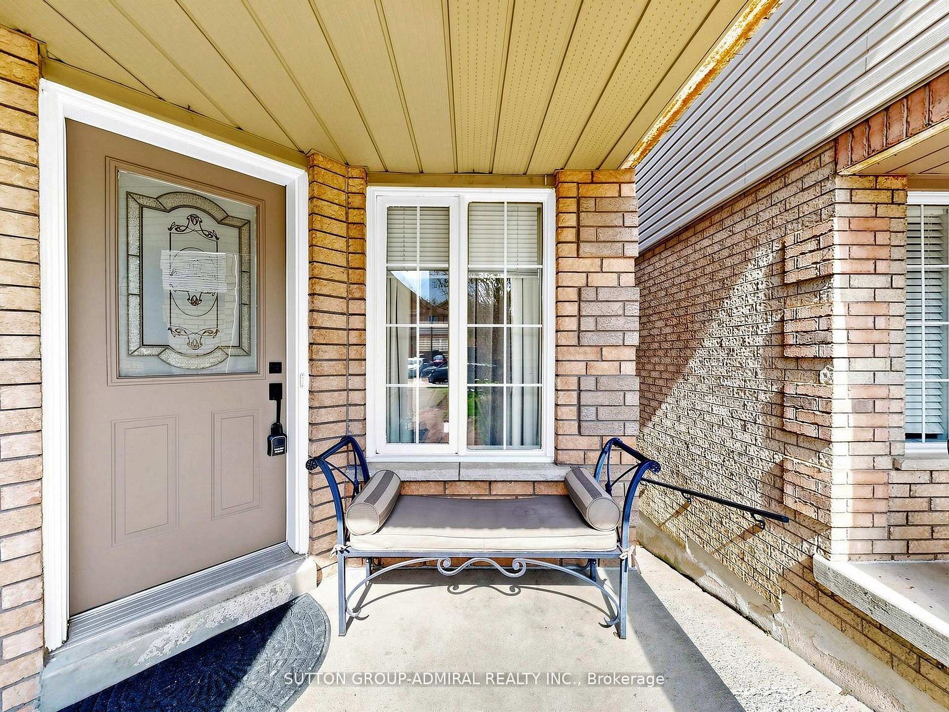 20 Breeze Drive