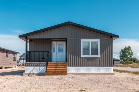 215 Carolynn Way Lot 8 North Perth ON N4W 3G8