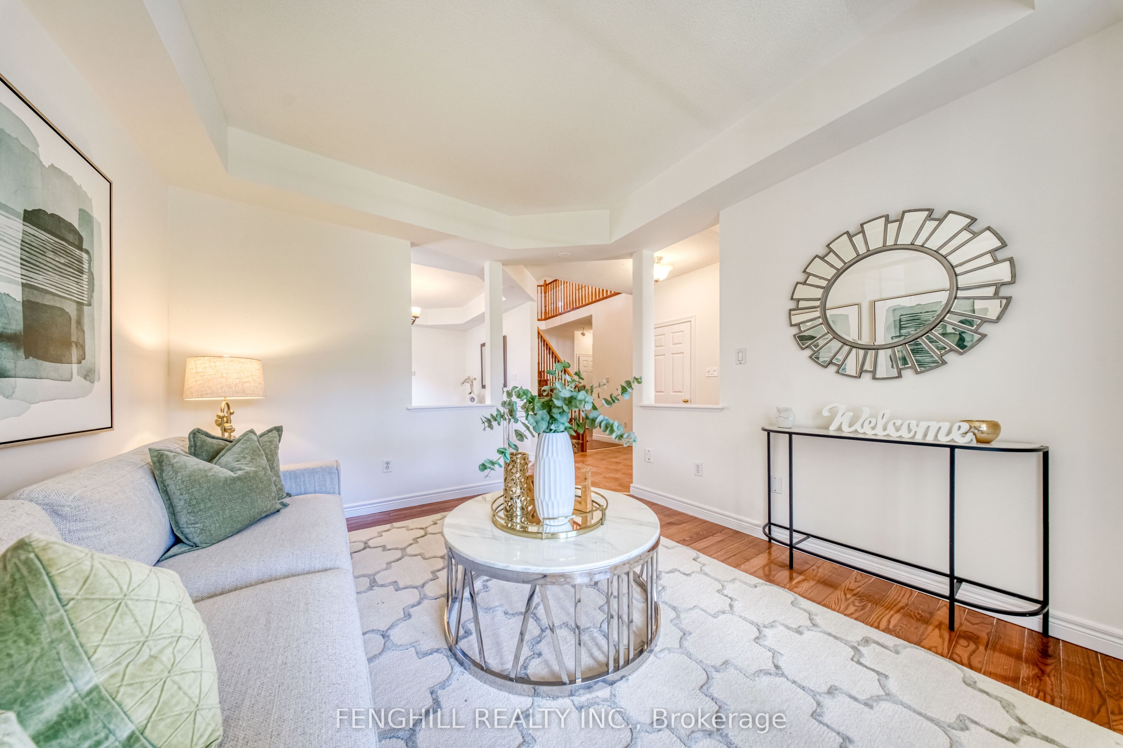842 Greenleaf Circle