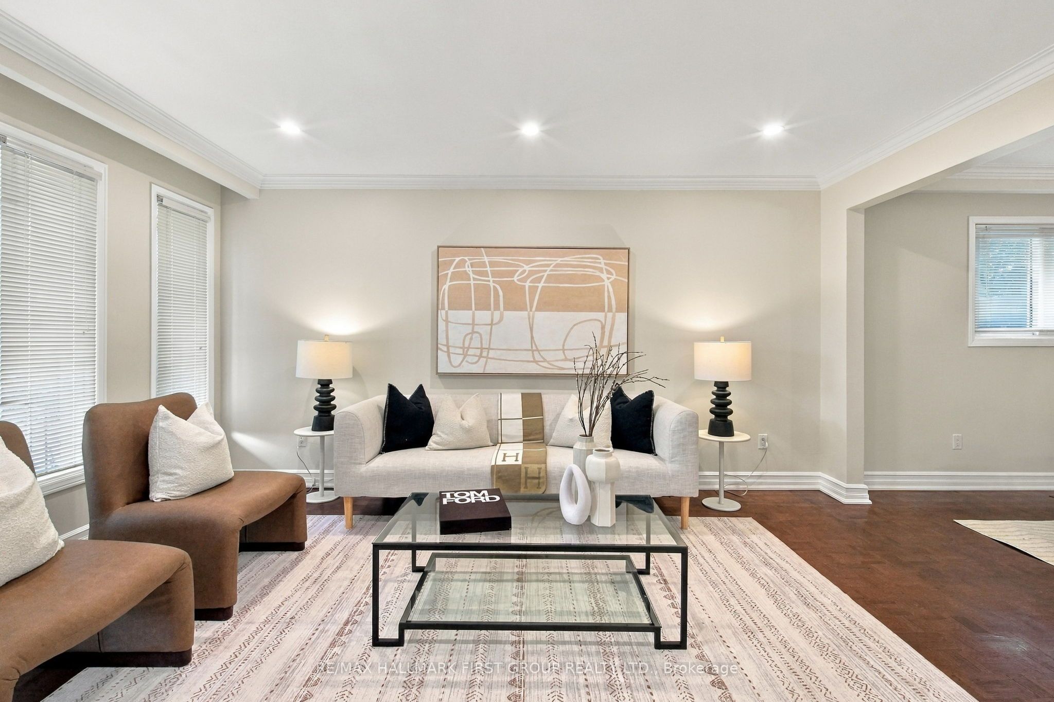 520 McLeod Crescent