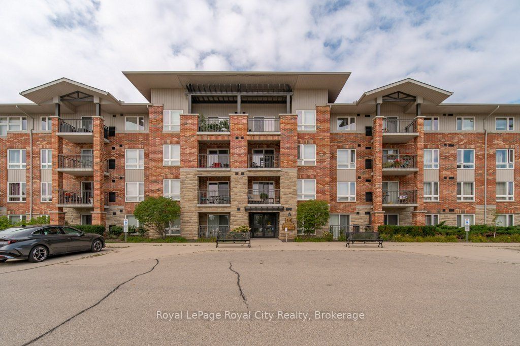 43 Waterford Drive 101
