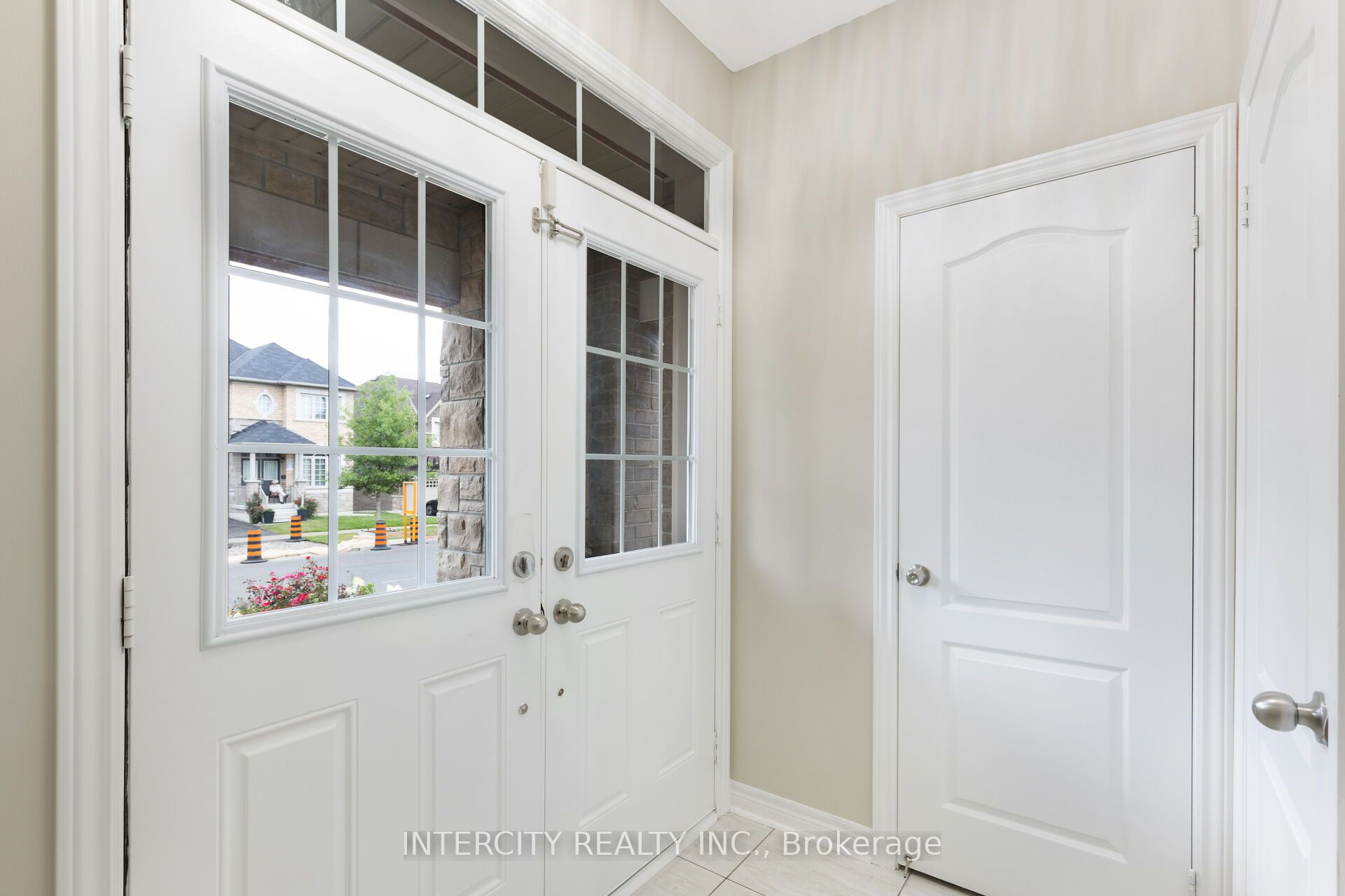 20 Russell Creek Drive