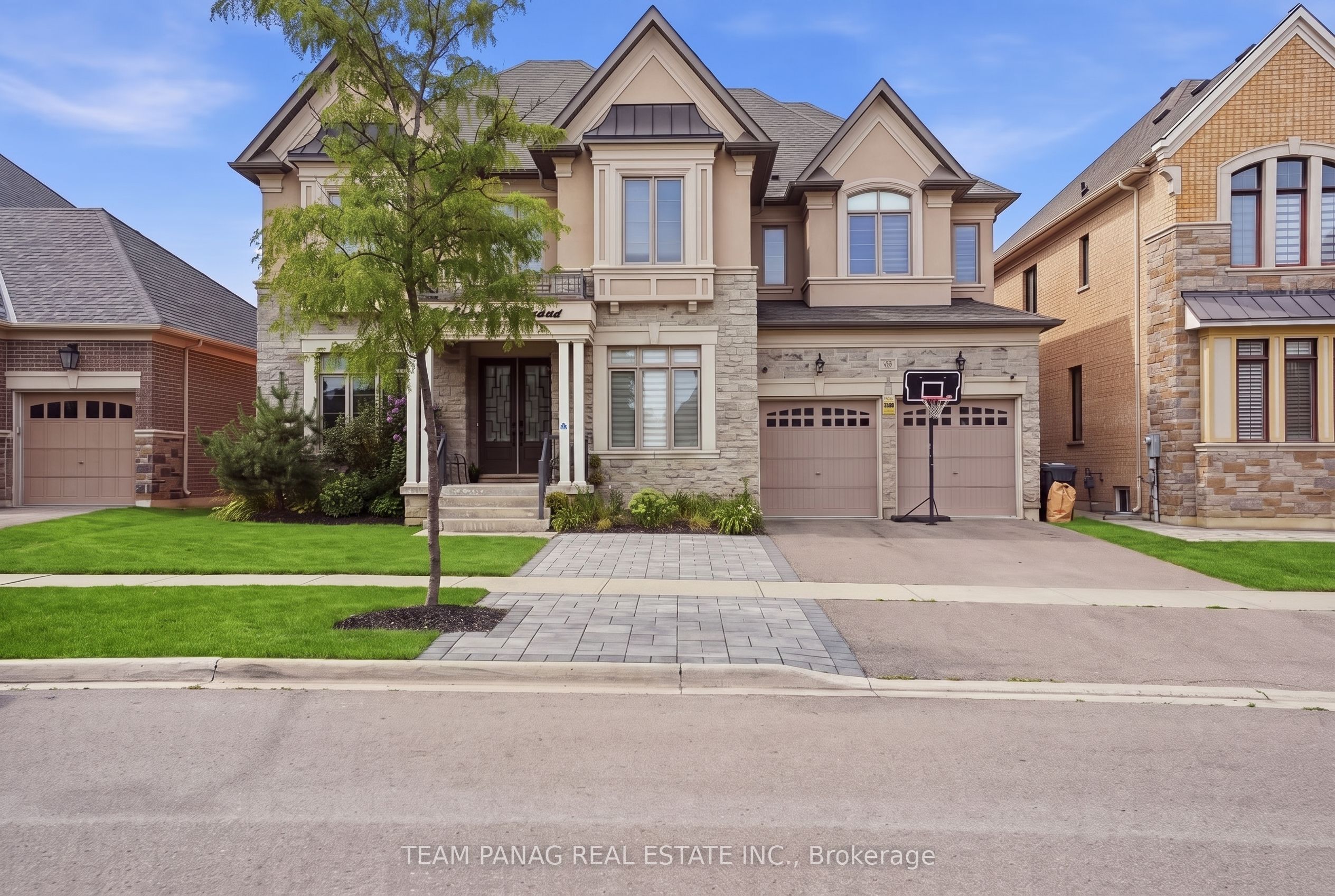 26 Snaresbrook Crescent