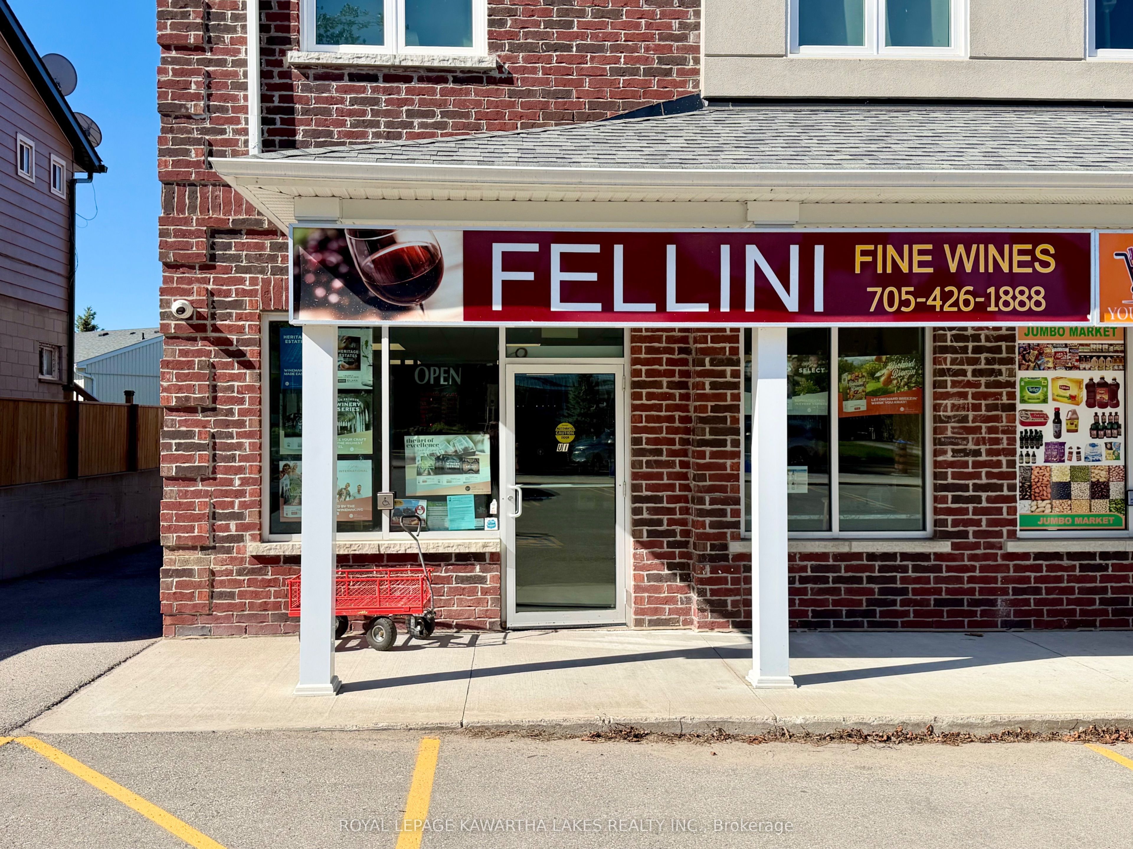 448 Osborne Street 1