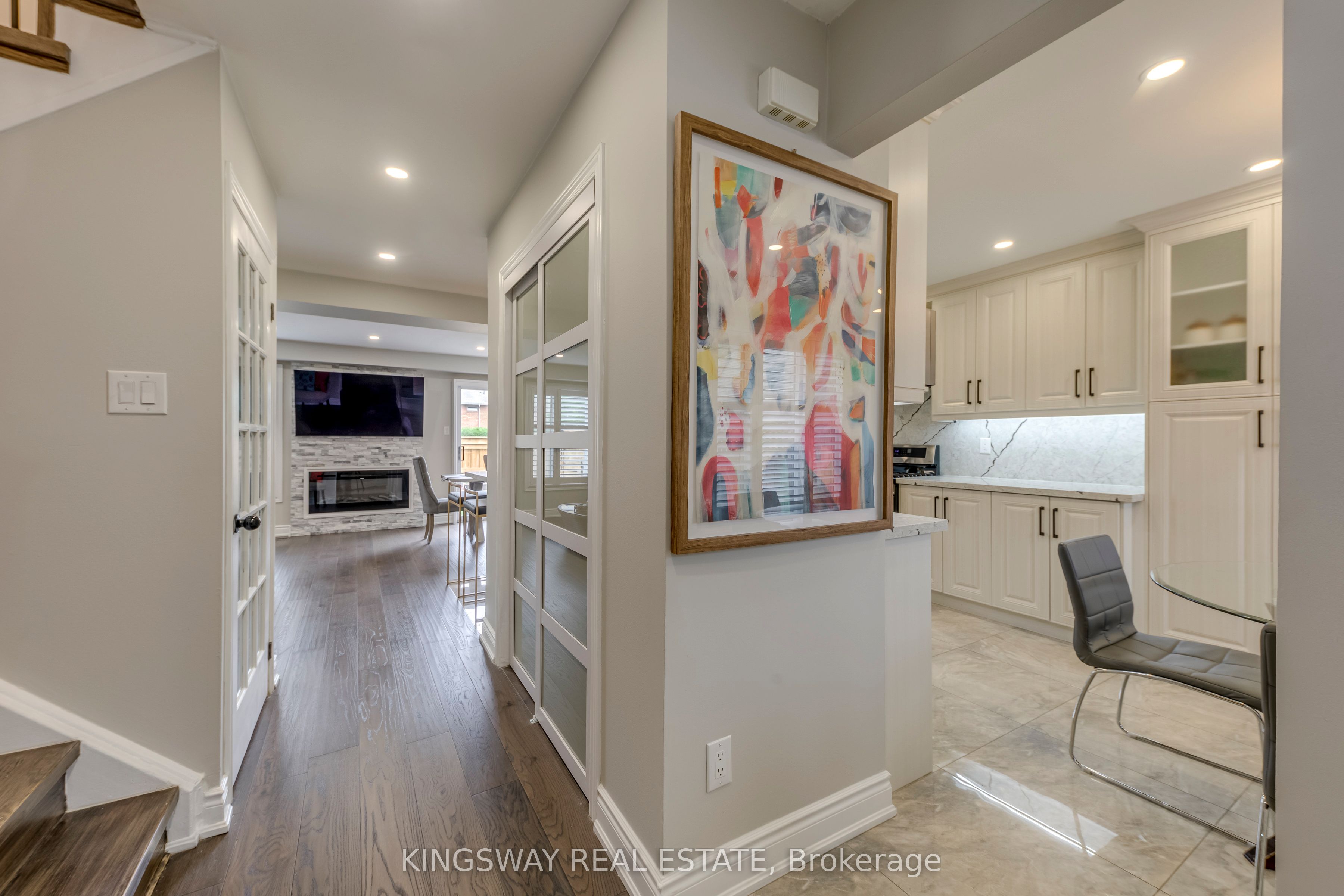 1725 THE CHASE Road 66