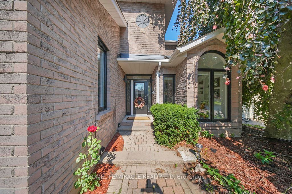 987 Copperfield Drive