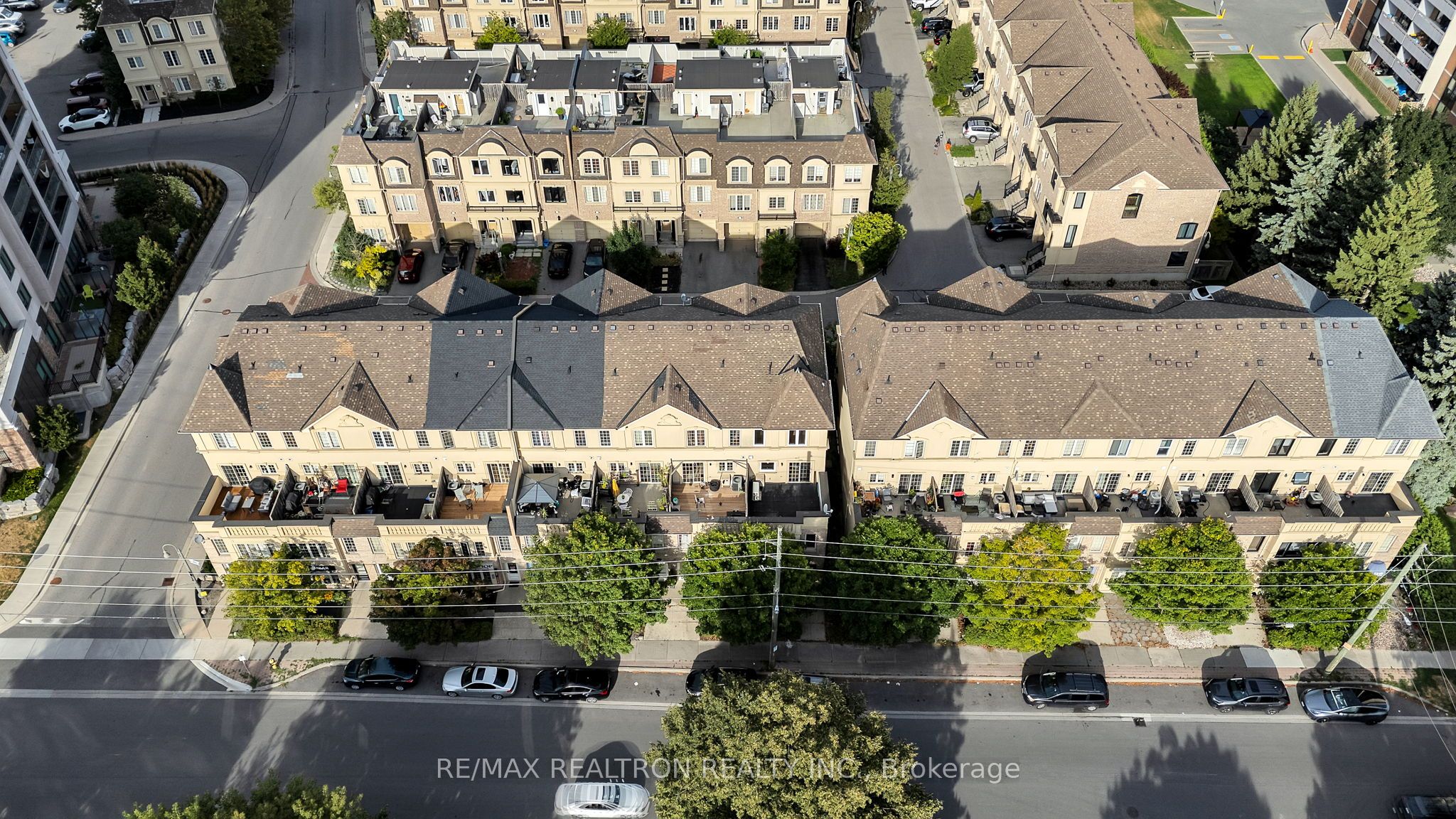 1250 St Martins Drive 8