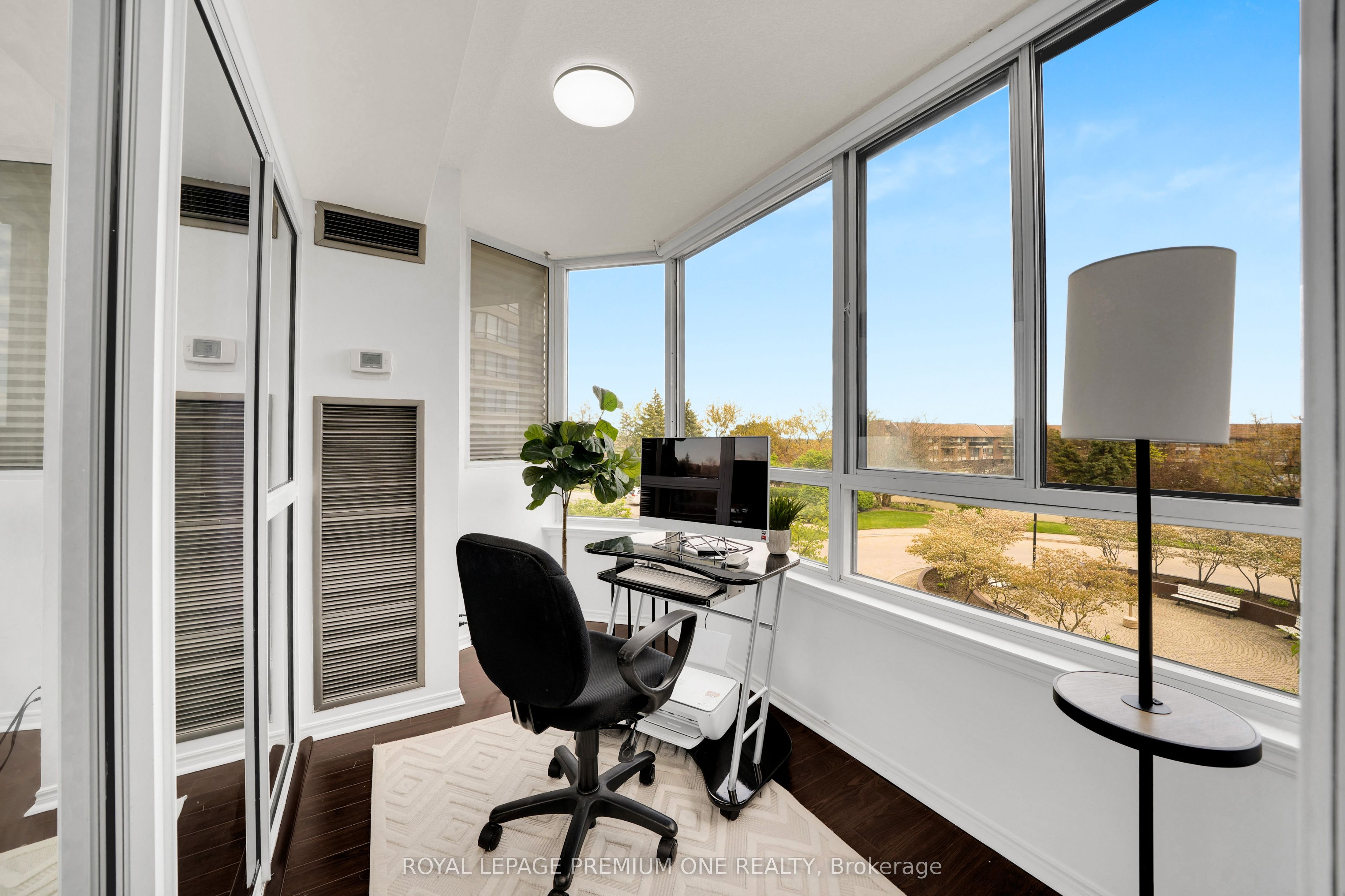 1001 cedarglen Gate 310
