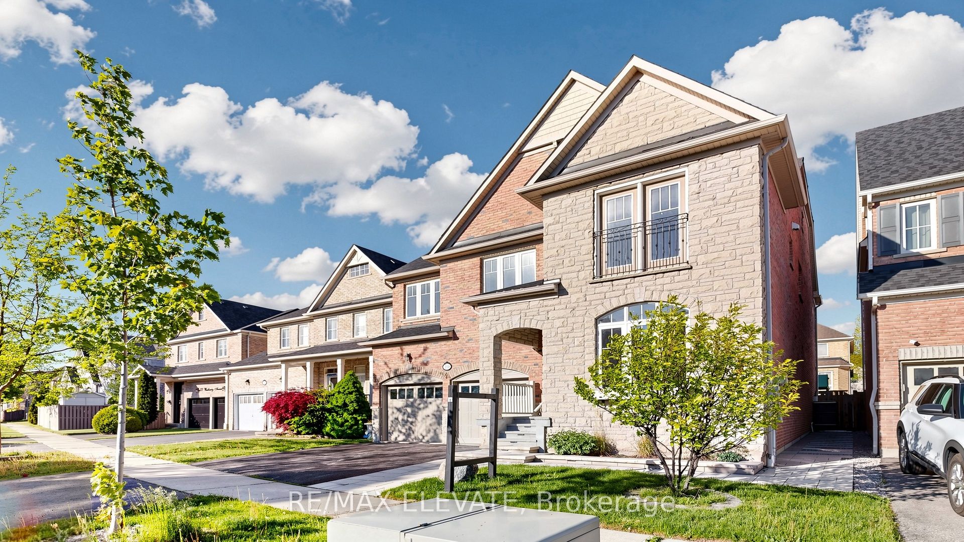 19 Weatherby Avenue