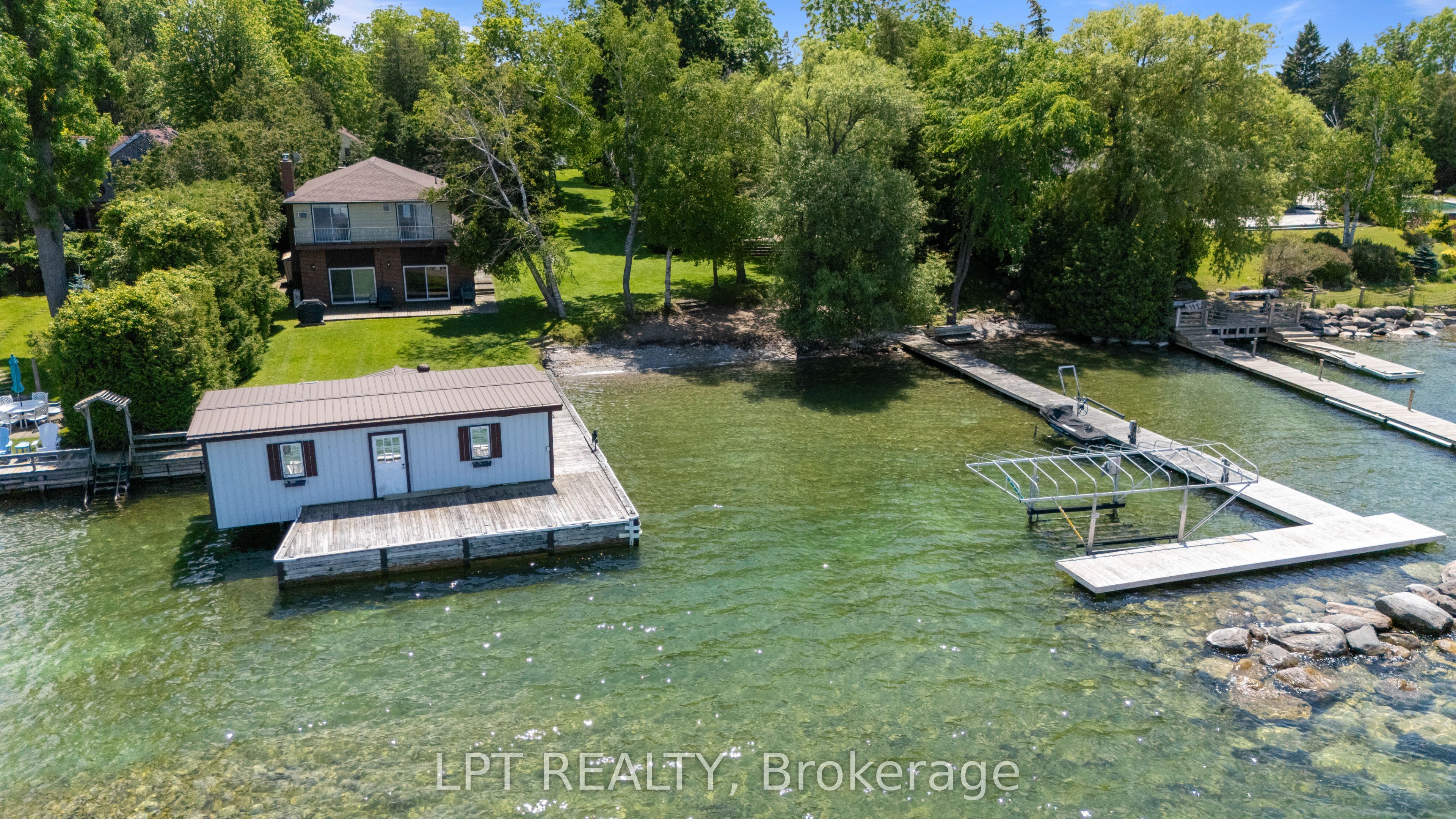 678 Lake Drive E
