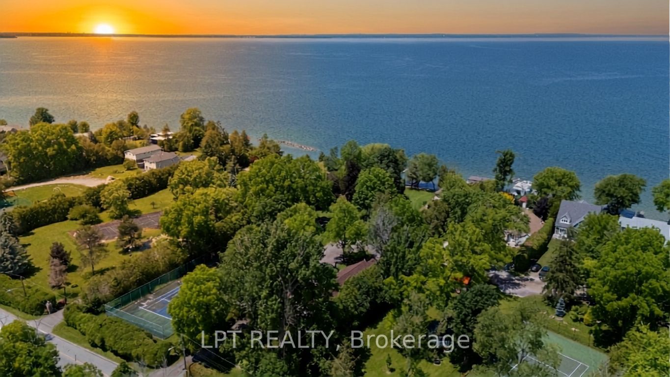 678 Lake Drive E