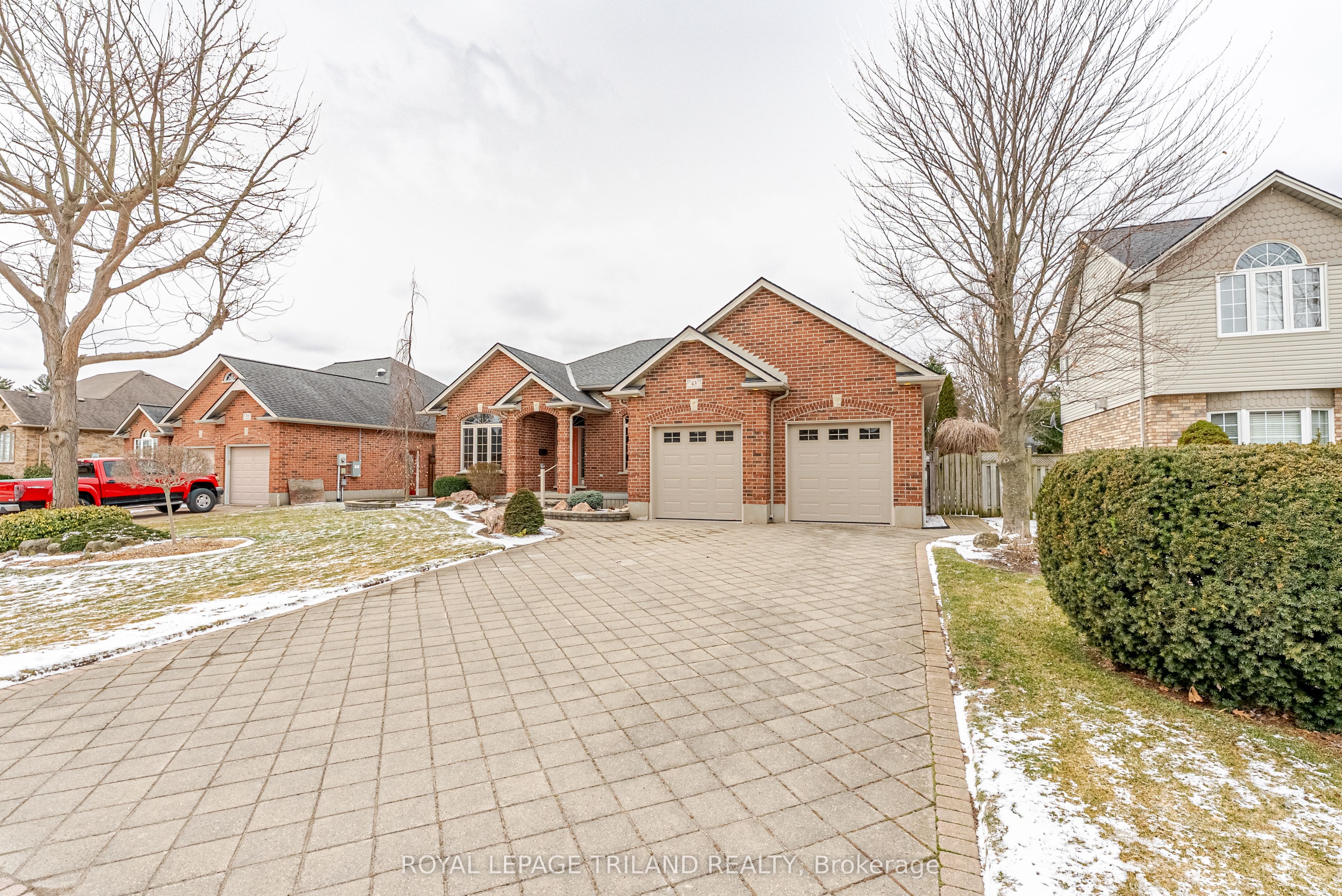 43 Pinehurst Drive